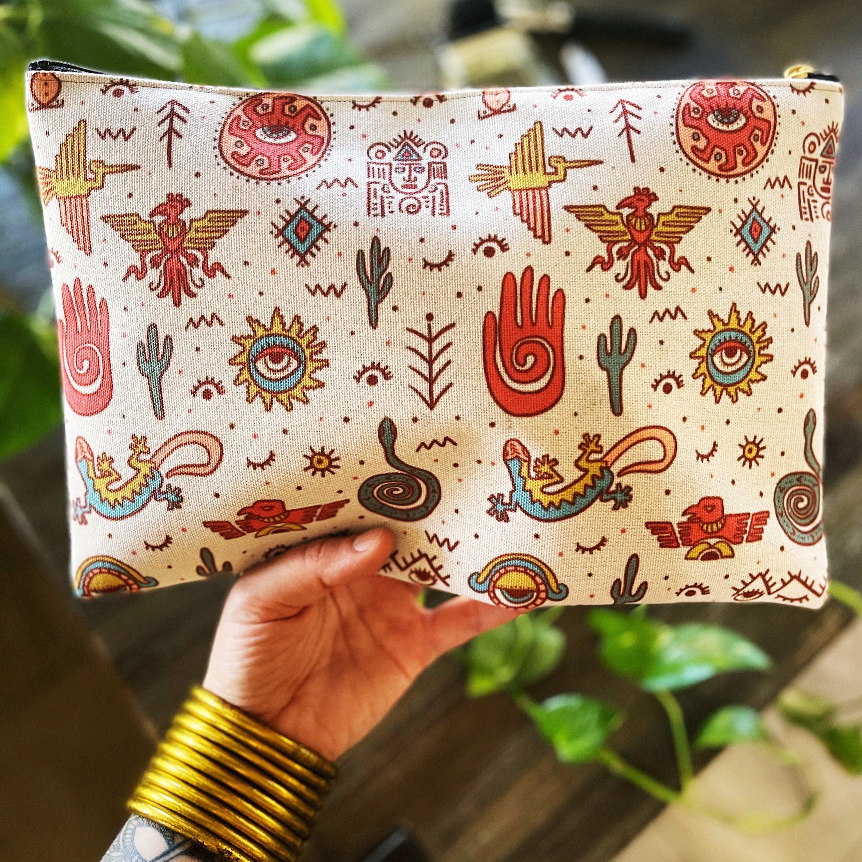 AZTEC-NOLOGY // COSMETIC ZIP POUCH