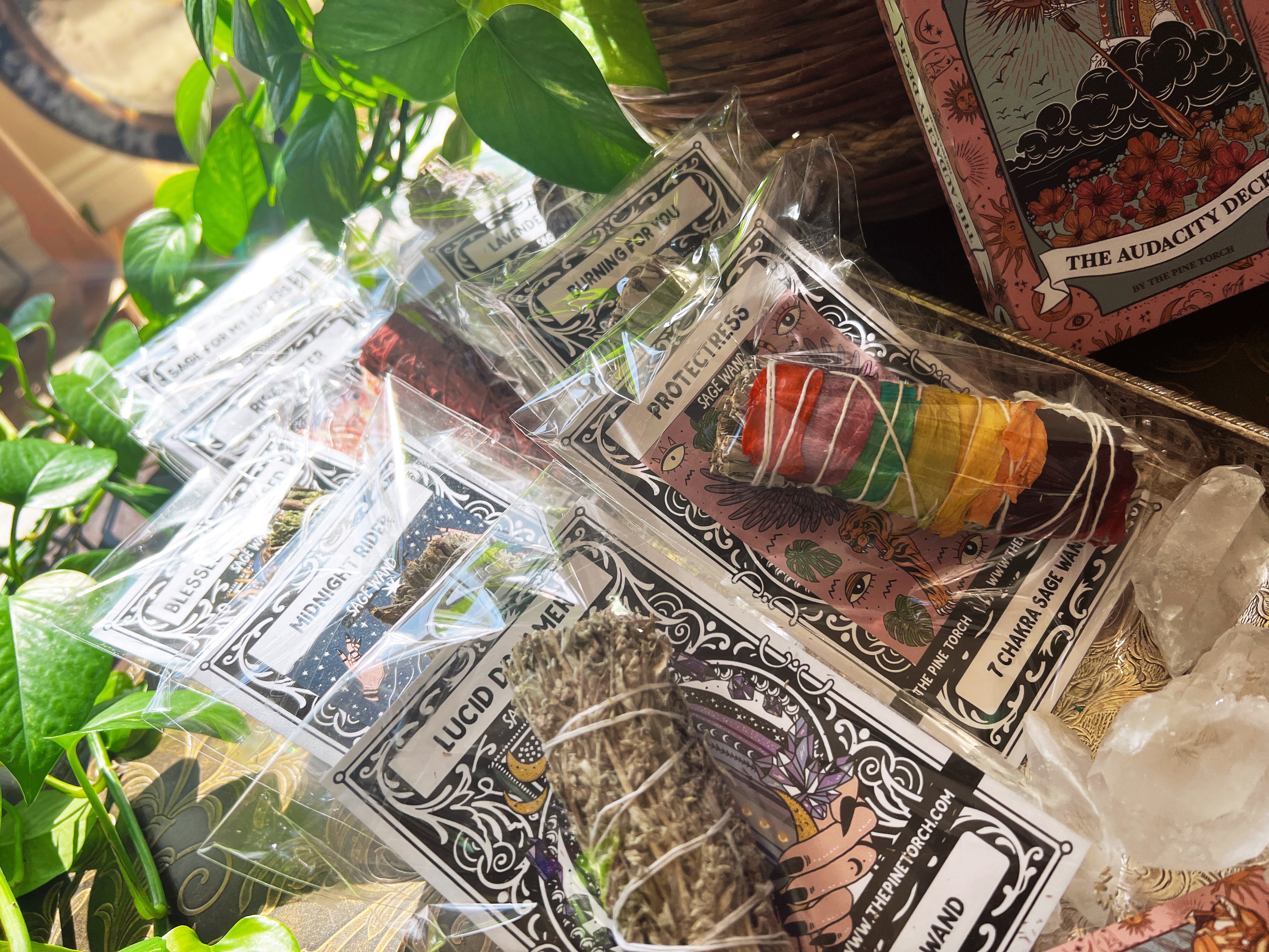LUCID DREAMER << BLACK SAGE >> SMUDGE