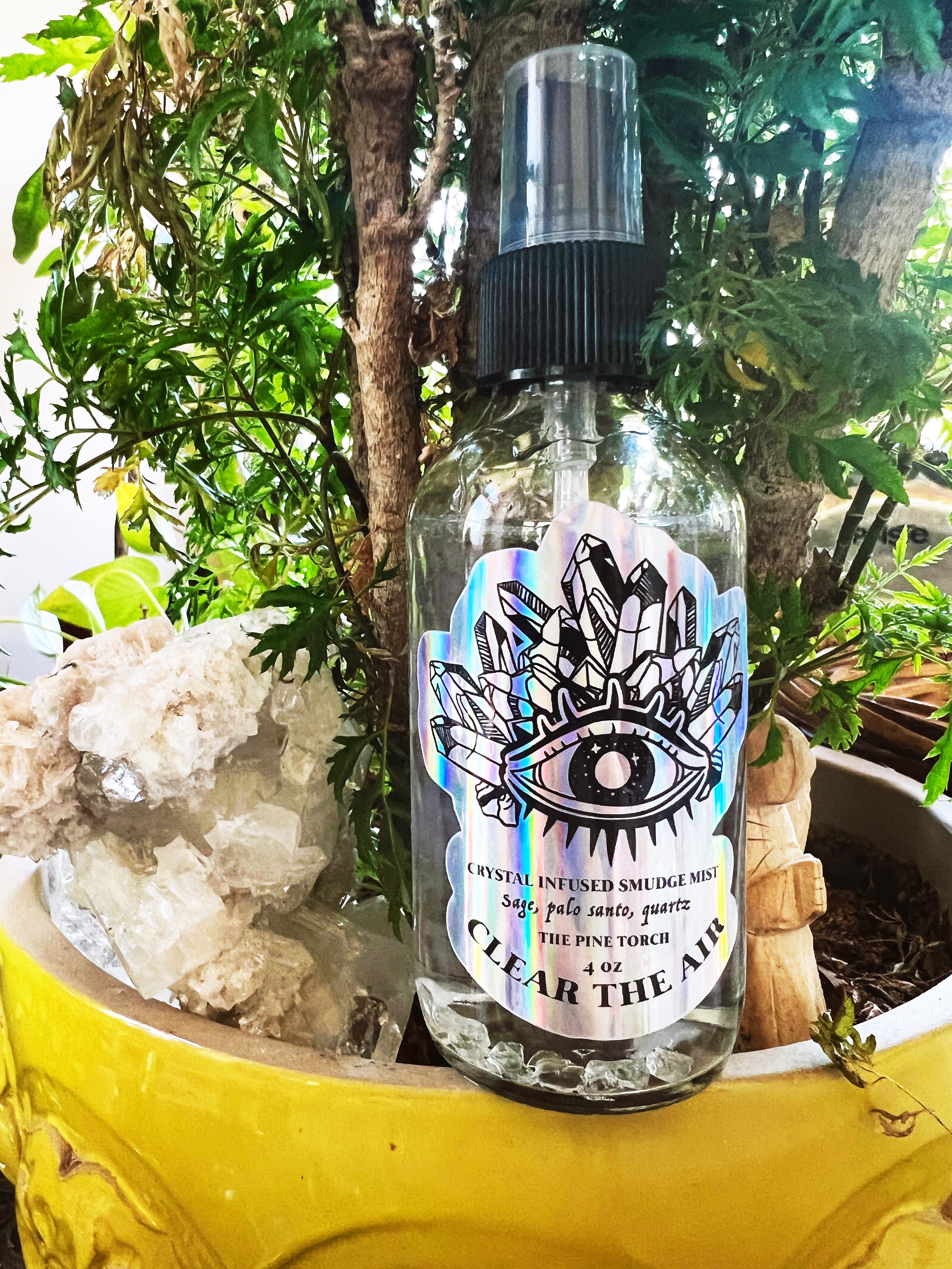 CLEAR THE AIR << CRYSTAL INFUSED SMUDGE MIST >>