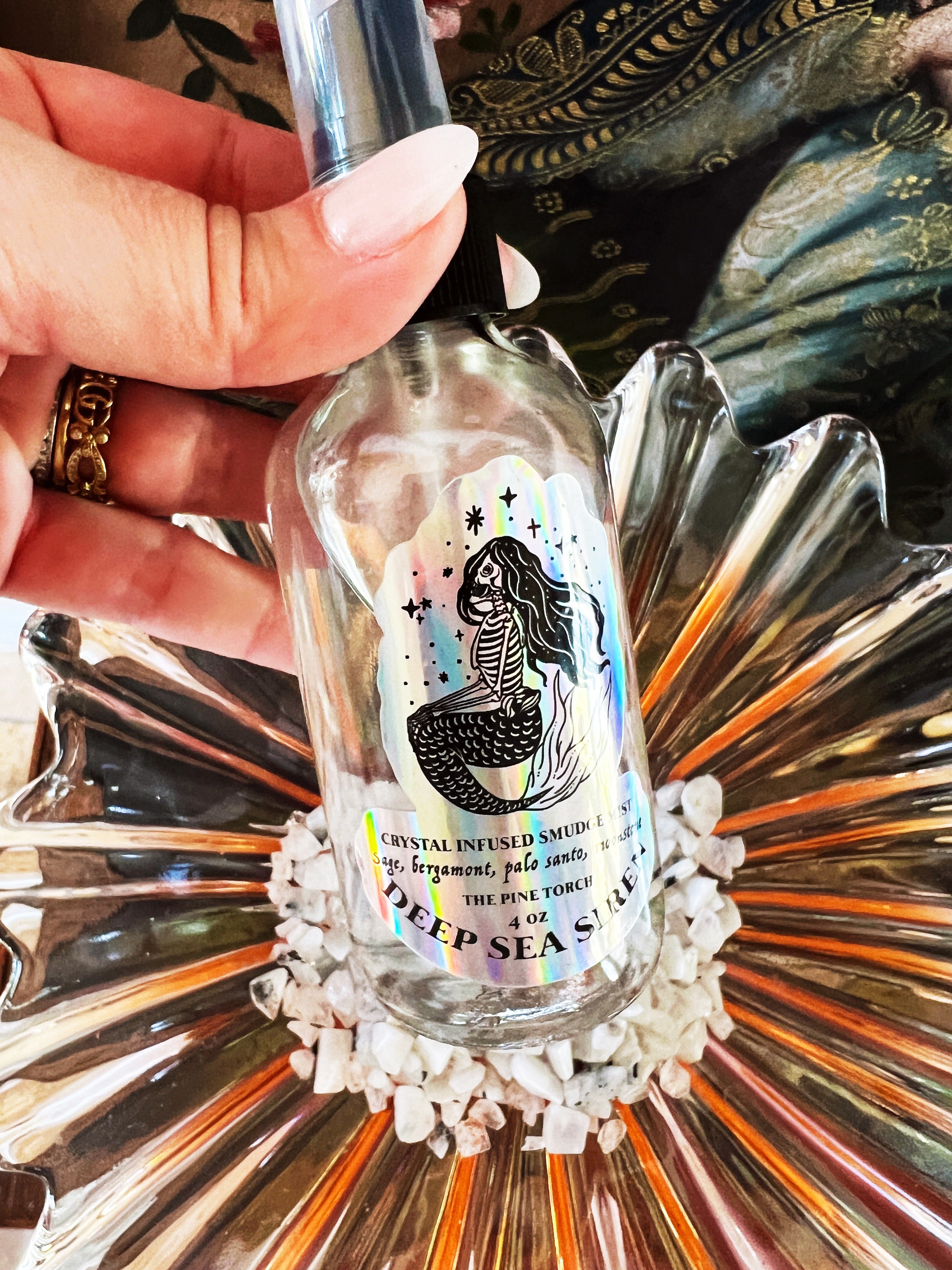 DEEP SEA SIREN << CRYSTAL INFUSED SMUDGE MIST >>