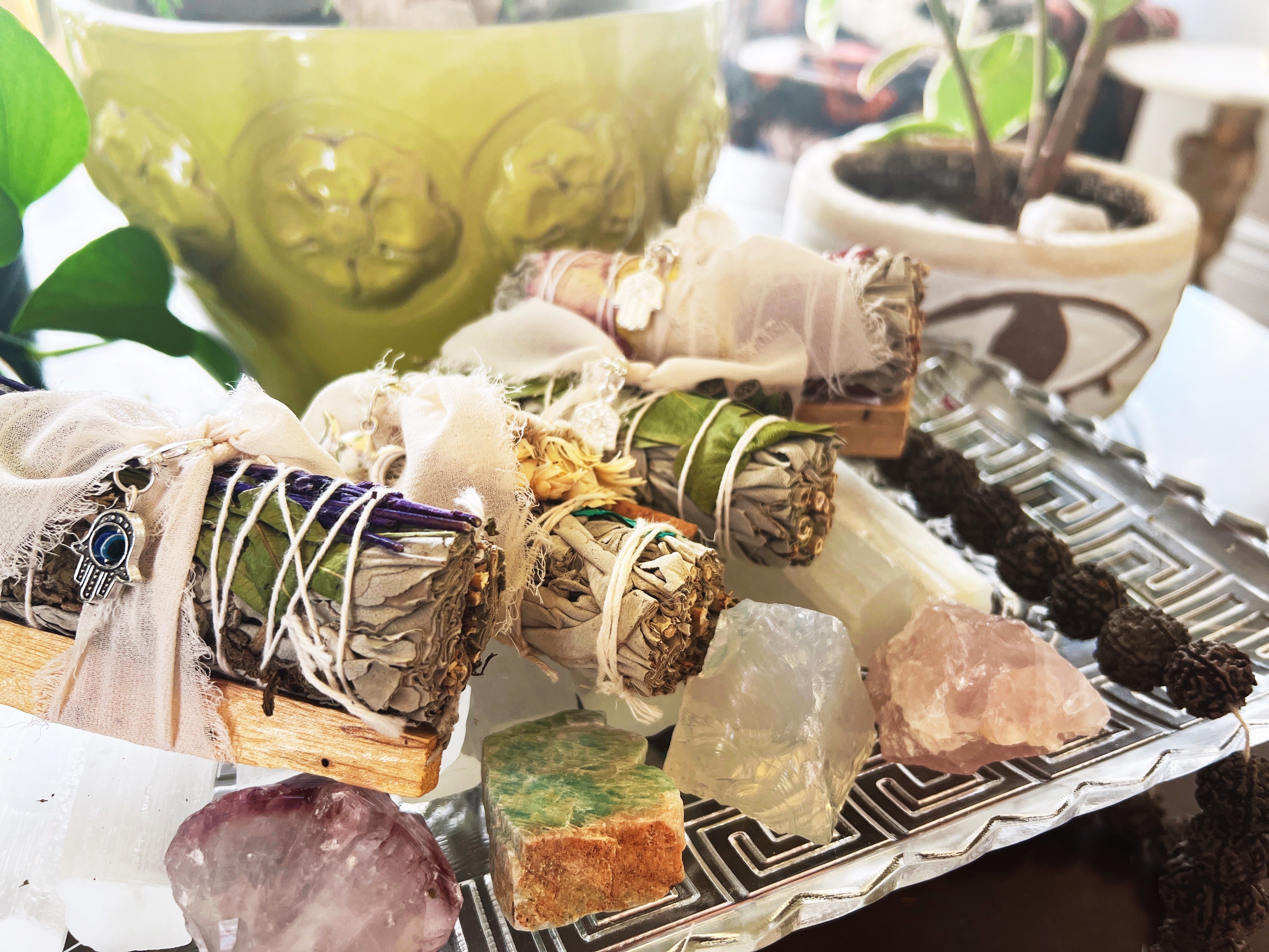 MARY, STAR OF THE SEA << WHITE SAGE WITH BOUGAINVILLEA, CINNAMON and AMAZONITE >> RITUAL KIT