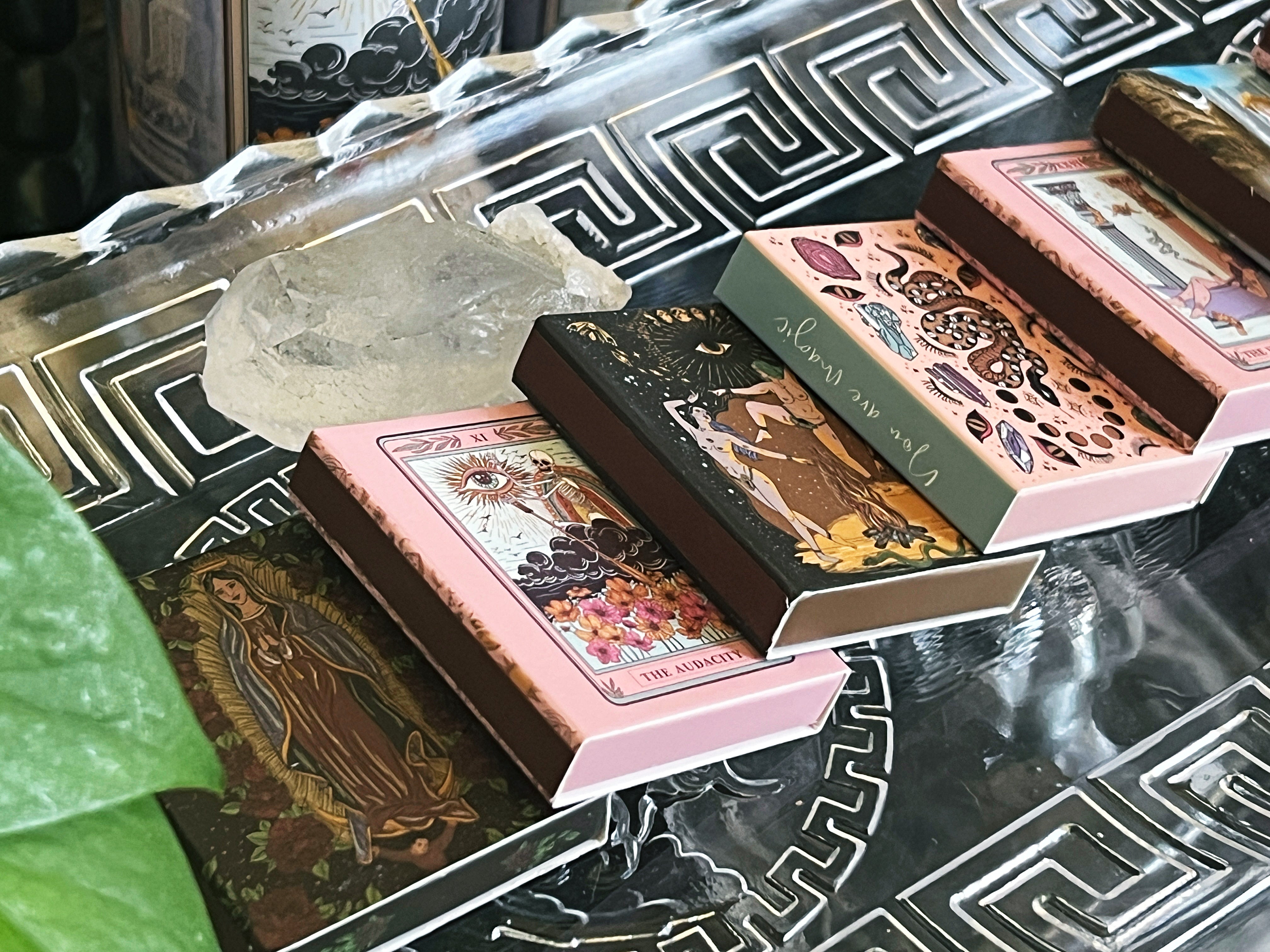 MOTHER MARY << MATCHBOOK >>