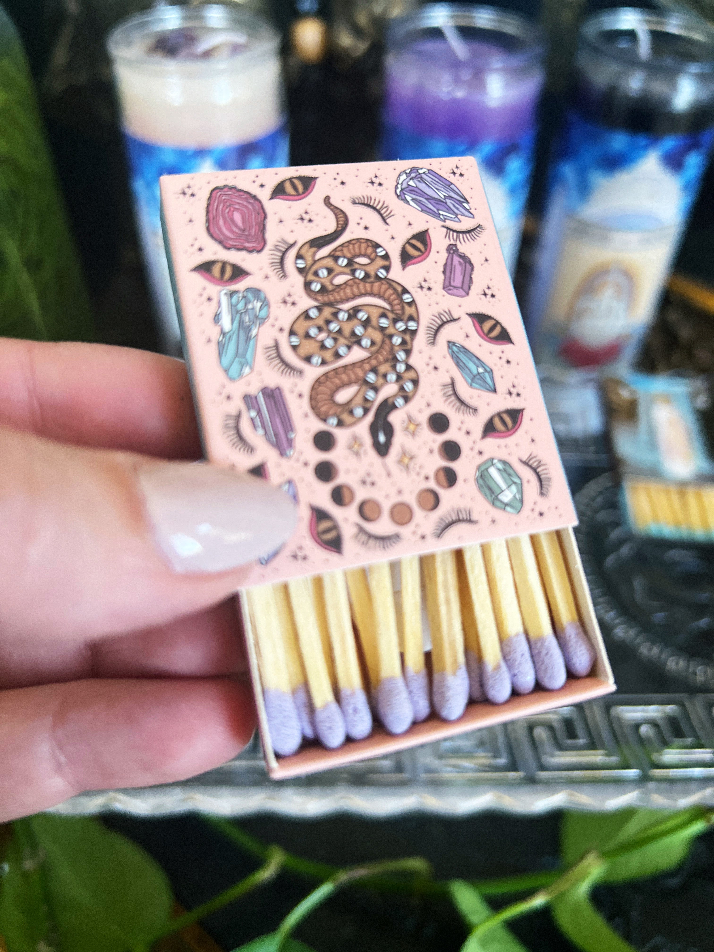 SNAKE EYES << MATCHBOOK >>