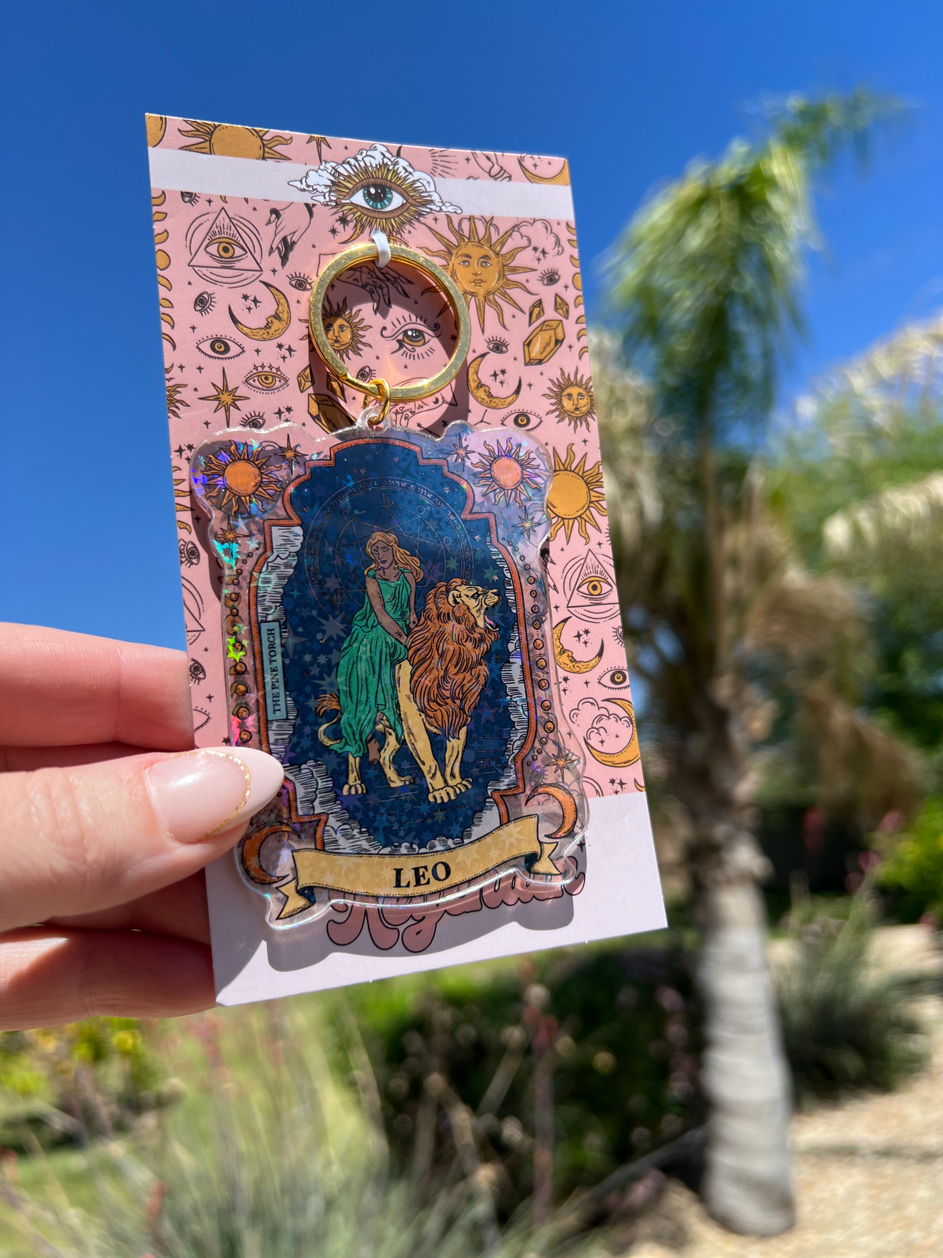 LEO « HOLOGRAPHIC KEYCHAIN »