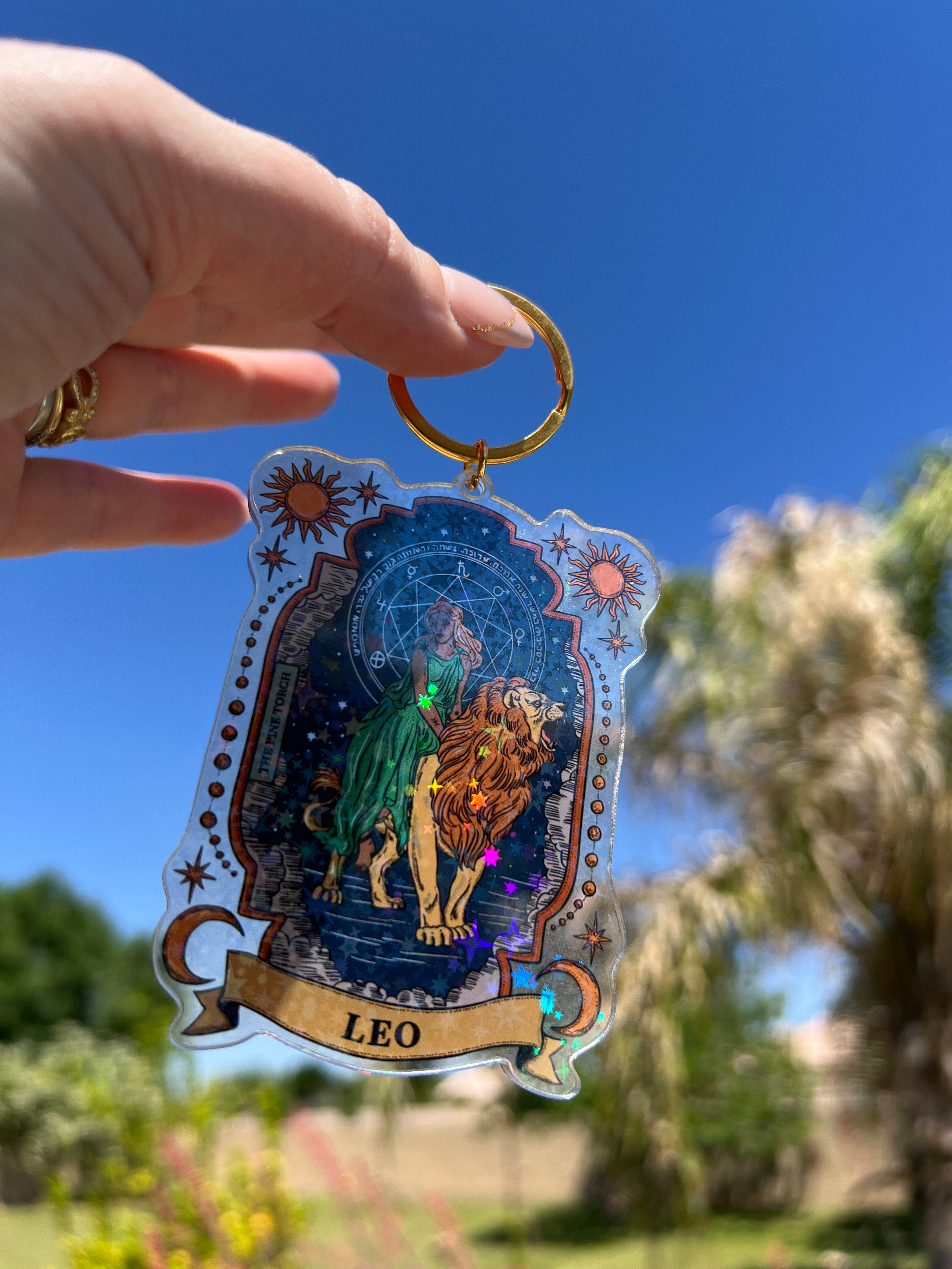 LEO « HOLOGRAPHIC KEYCHAIN »