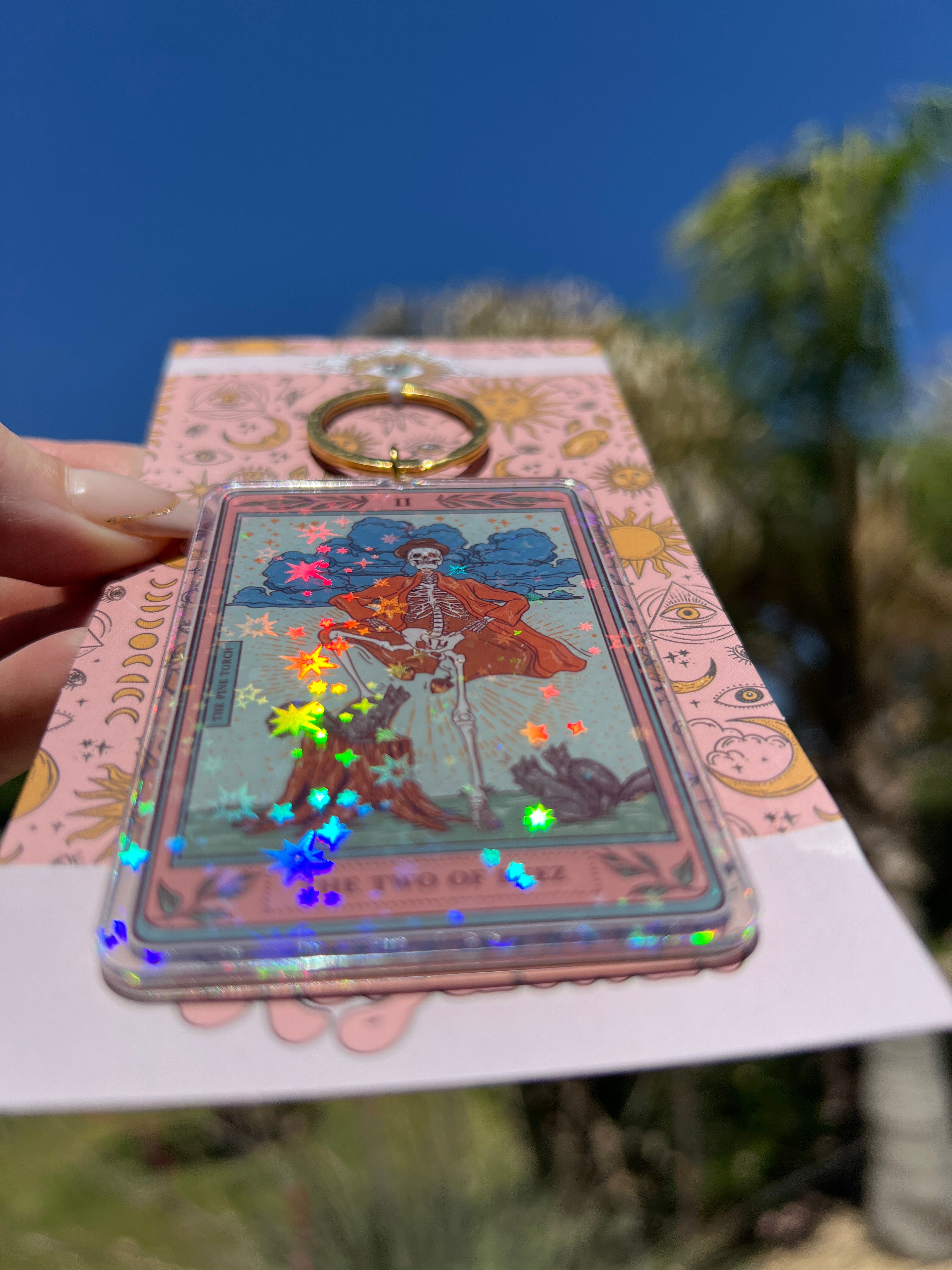 THE TWO OF DEEZ « HOLOGRAPHIC KEYCHAIN »