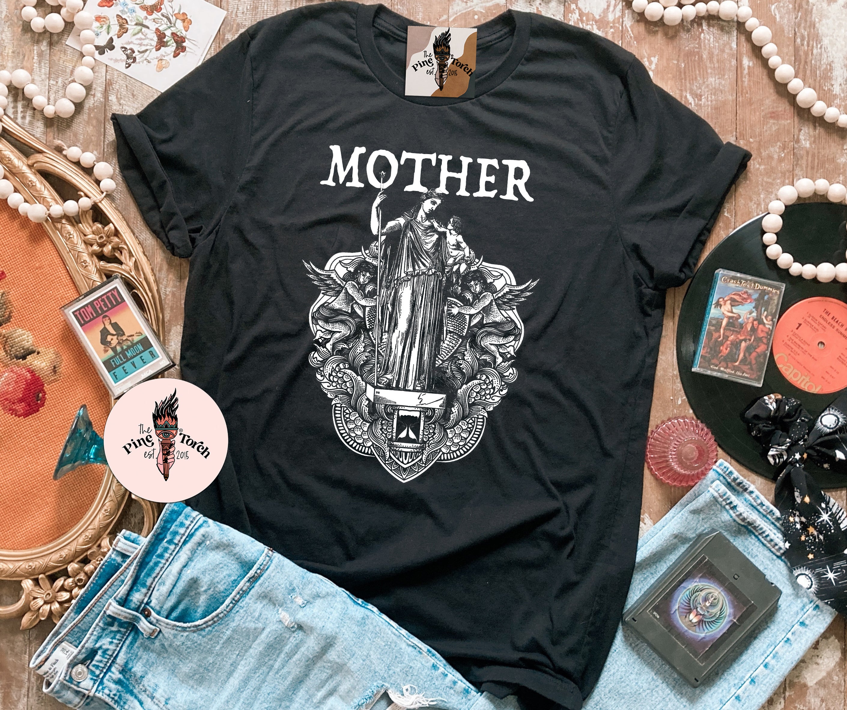 DIVINE MOTHER // UNISEX TEE