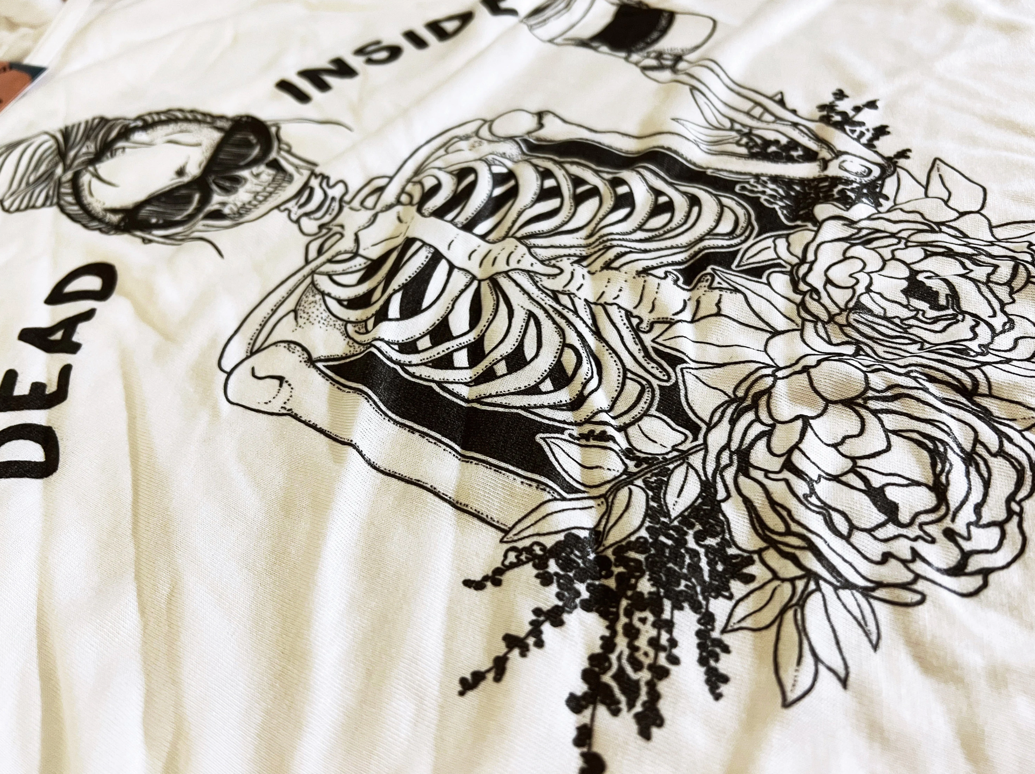 DEAD INSIDE BUT CAFFEINATED // UNISEX TEE