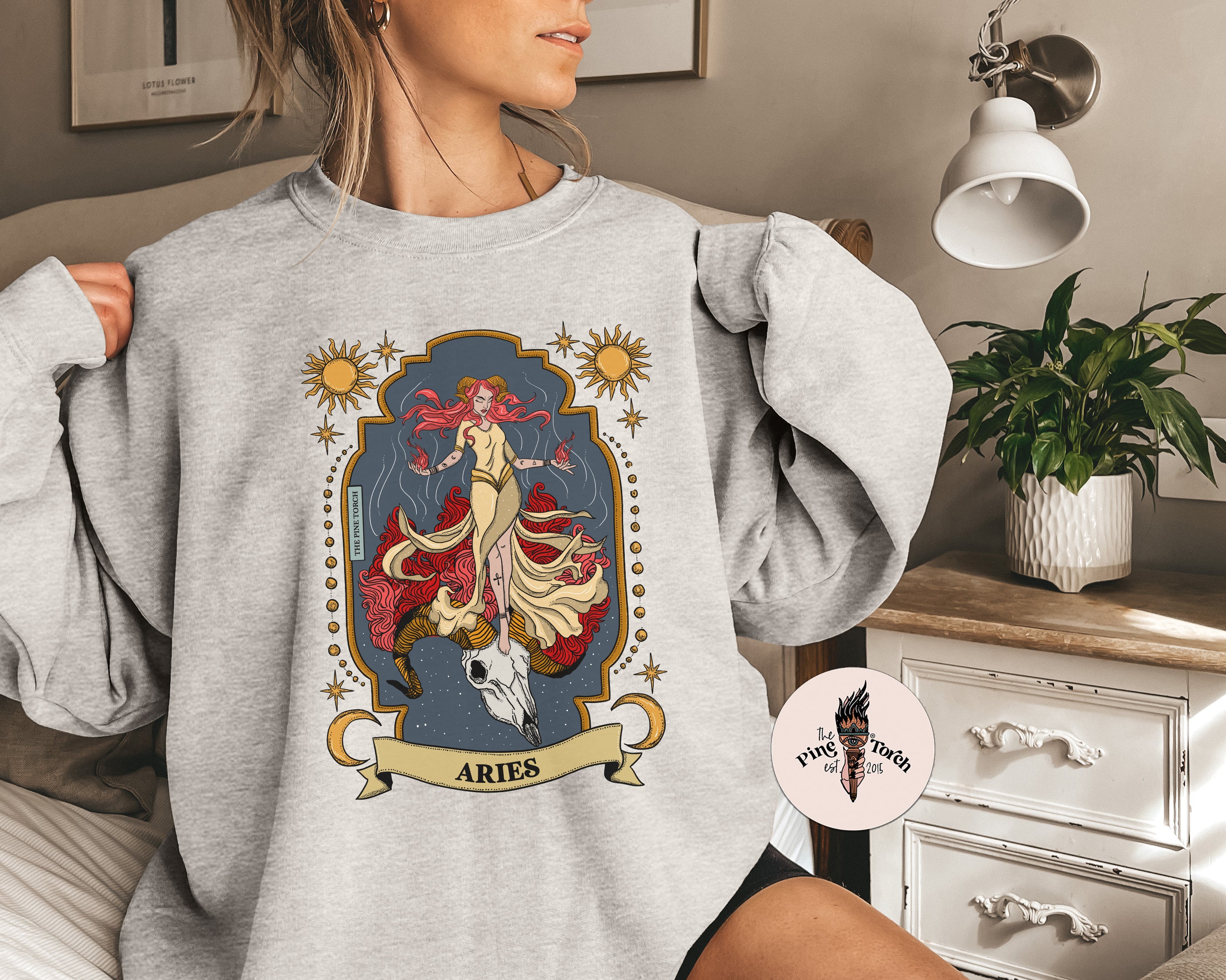 ARIES // UNISEX PULLOVER