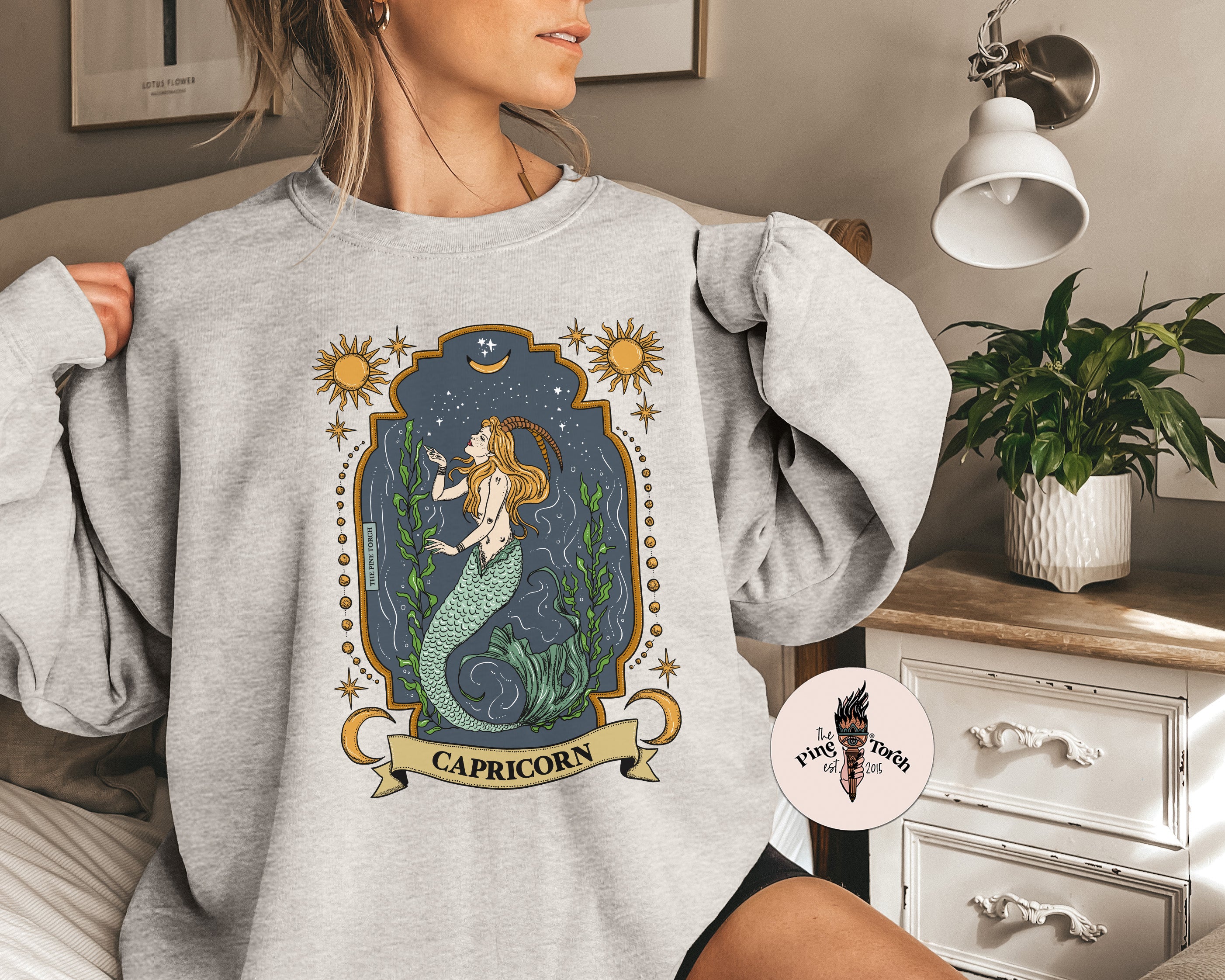 CAPRICORN // UNISEX PULLOVER