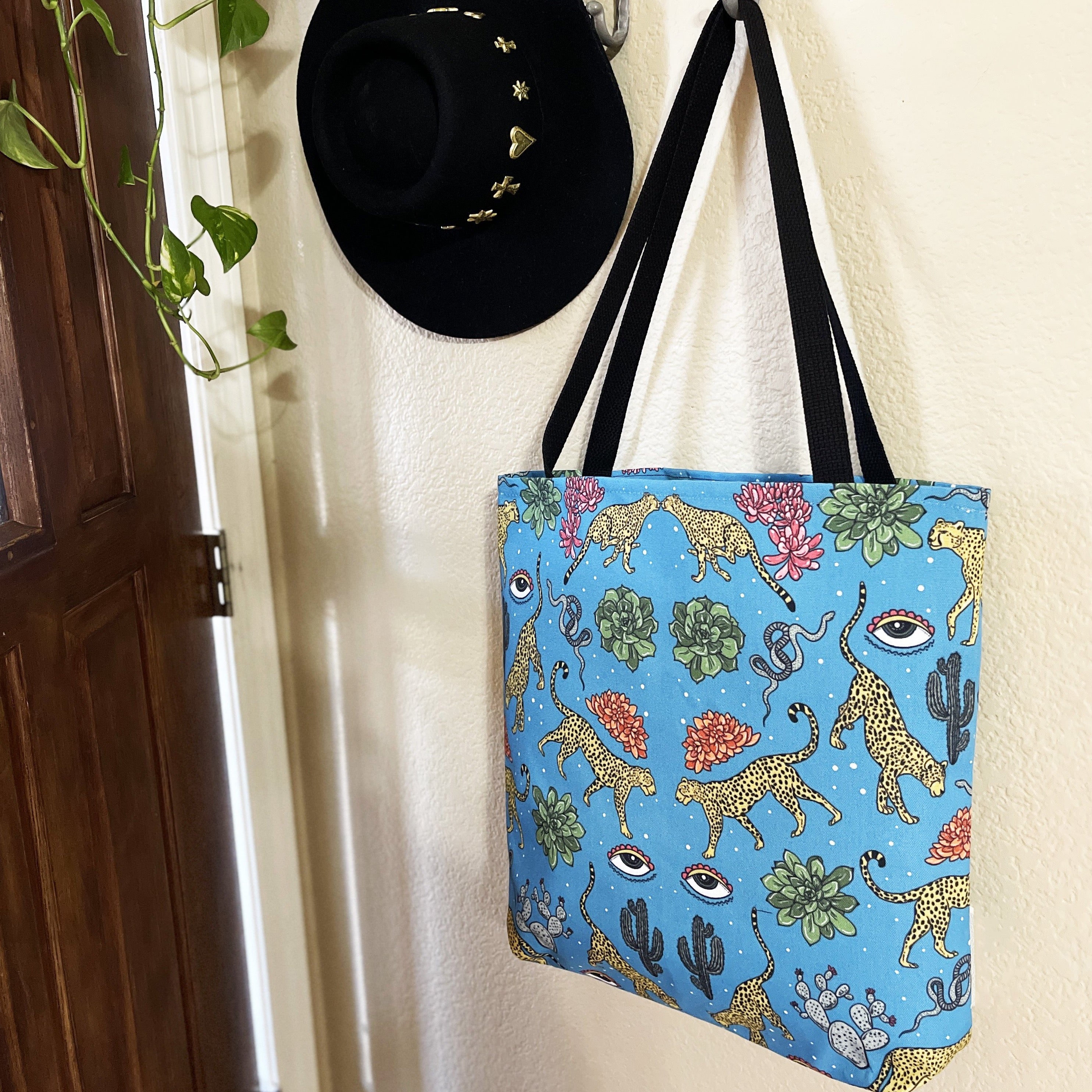 DESERT LEOPARD // TOTE BAG (3 Sizes)