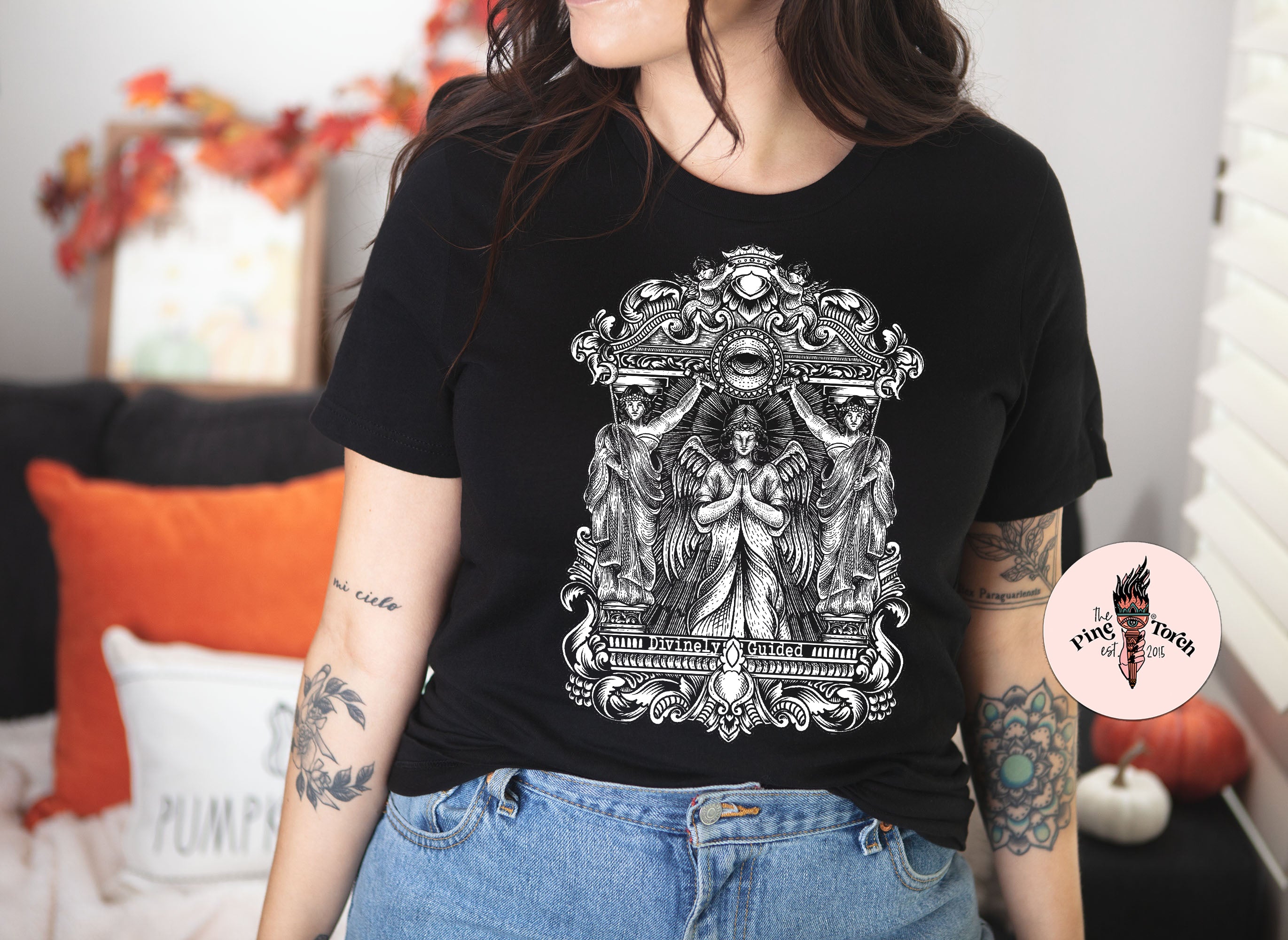 WALKING IN ALIGNMENT // UNISEX TEE