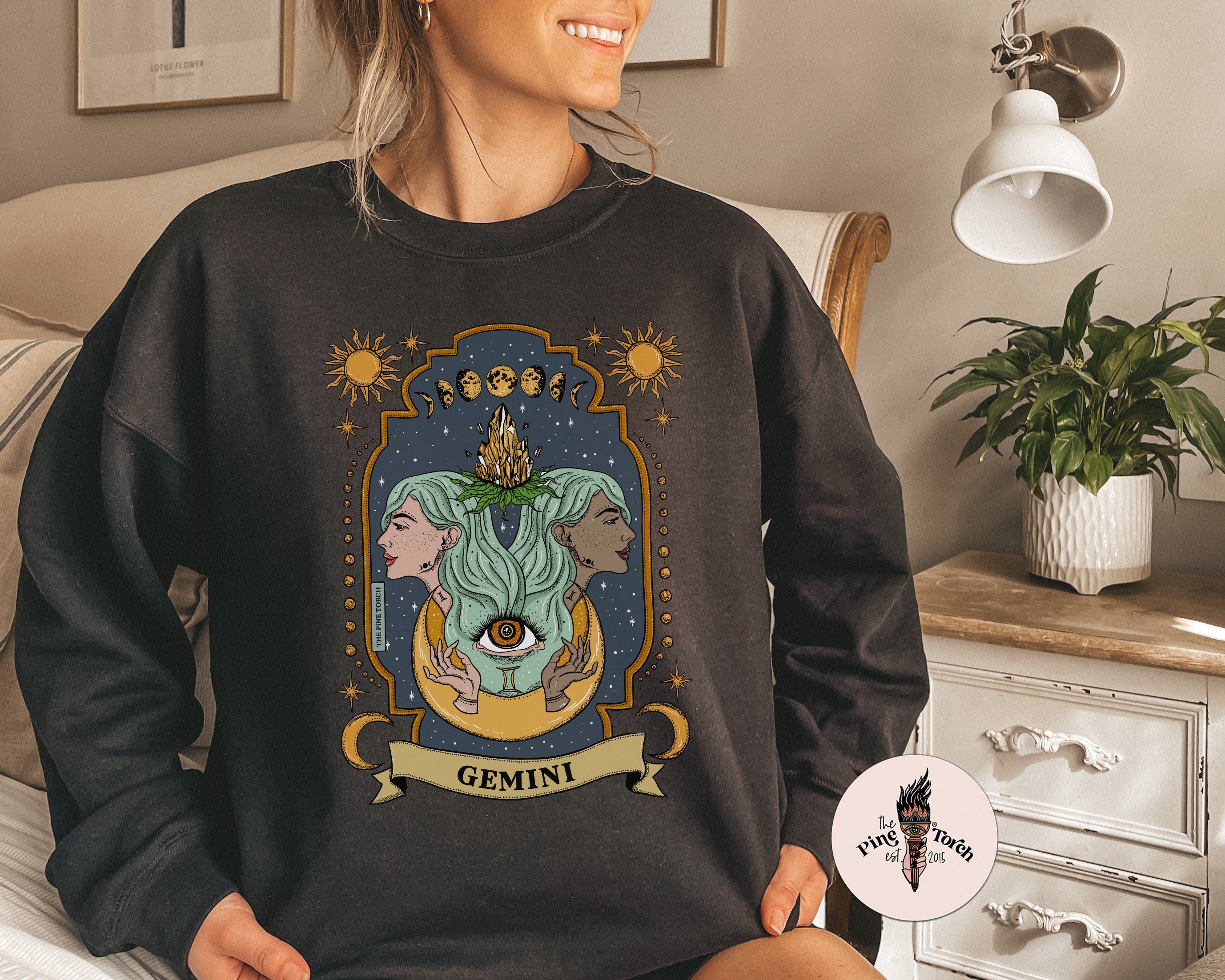 GEMINI // UNISEX PULLOVER