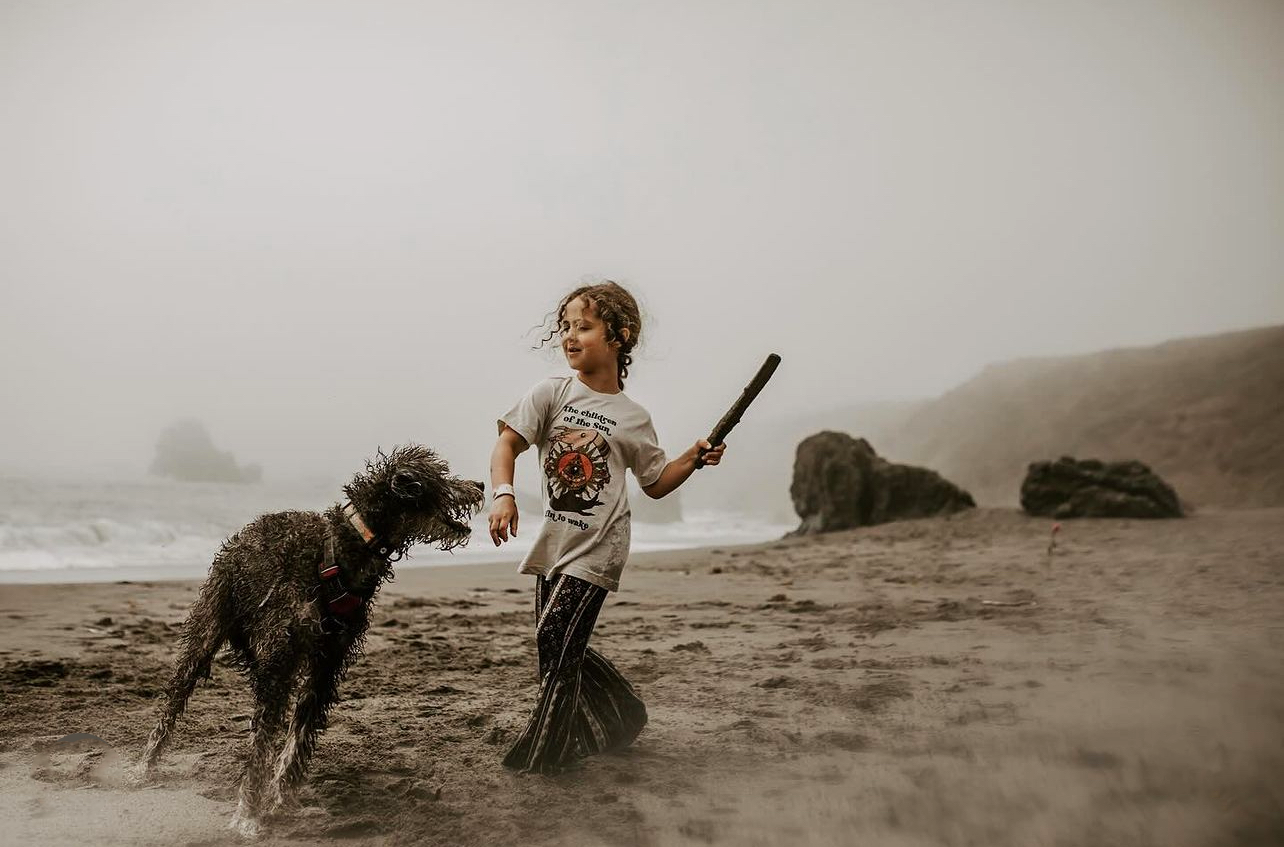 « CHILDREN OF THE SUN » KIDS TEE