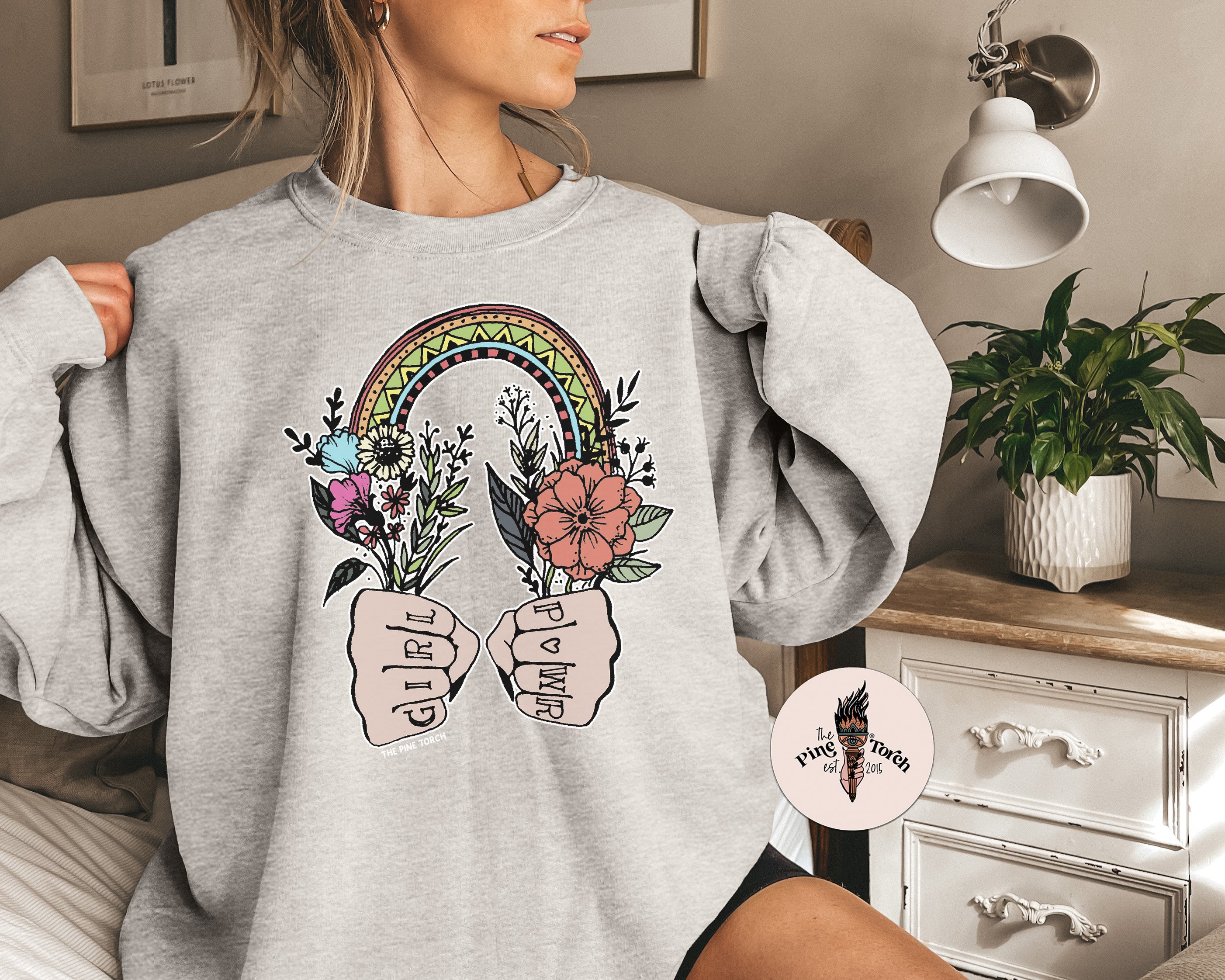 GIRL POWER // UNISEX PULLOVER
