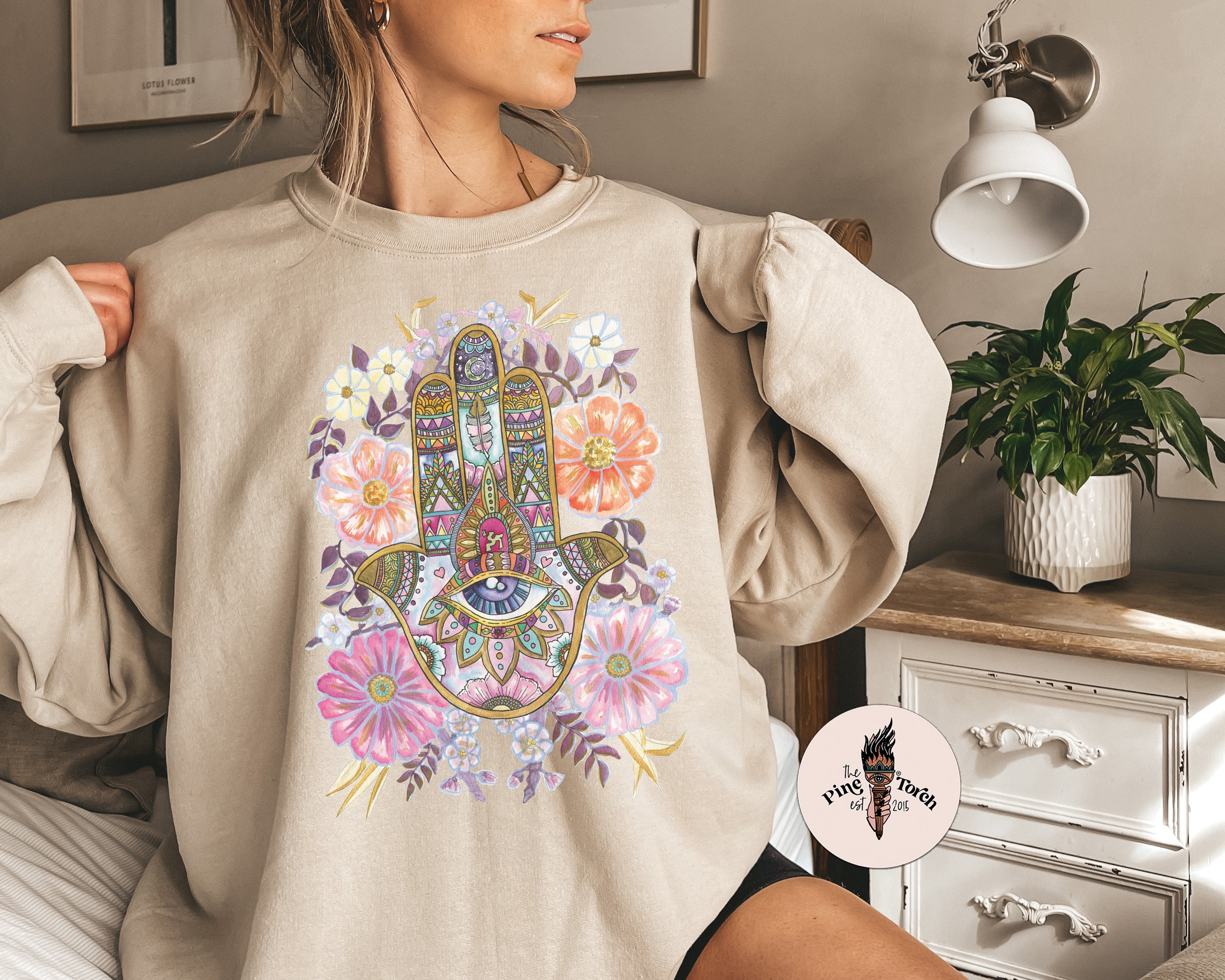 HAMSA // UNISEX PULLOVER