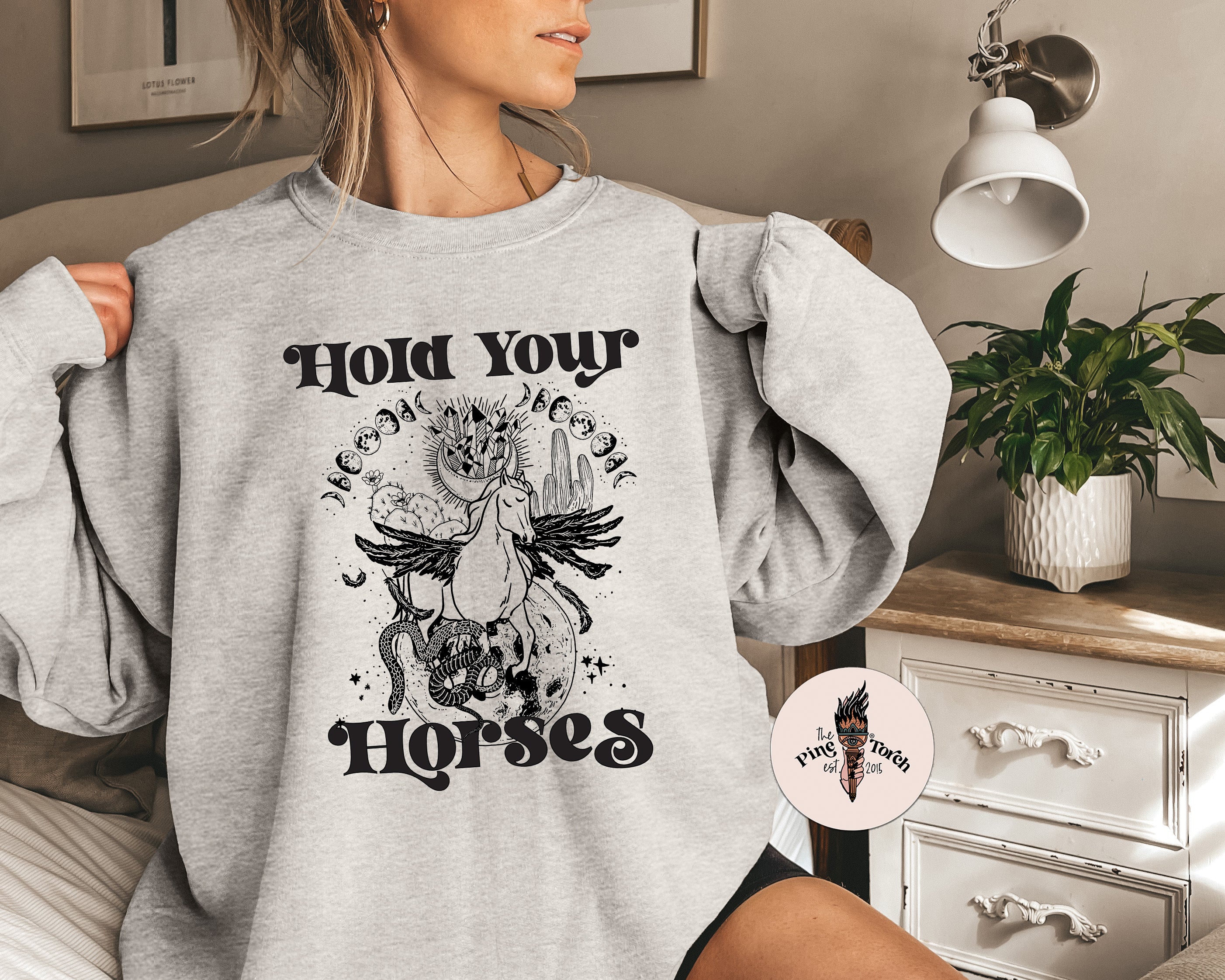 HOLD YOUR HORSES // UNISEX PULLOVER