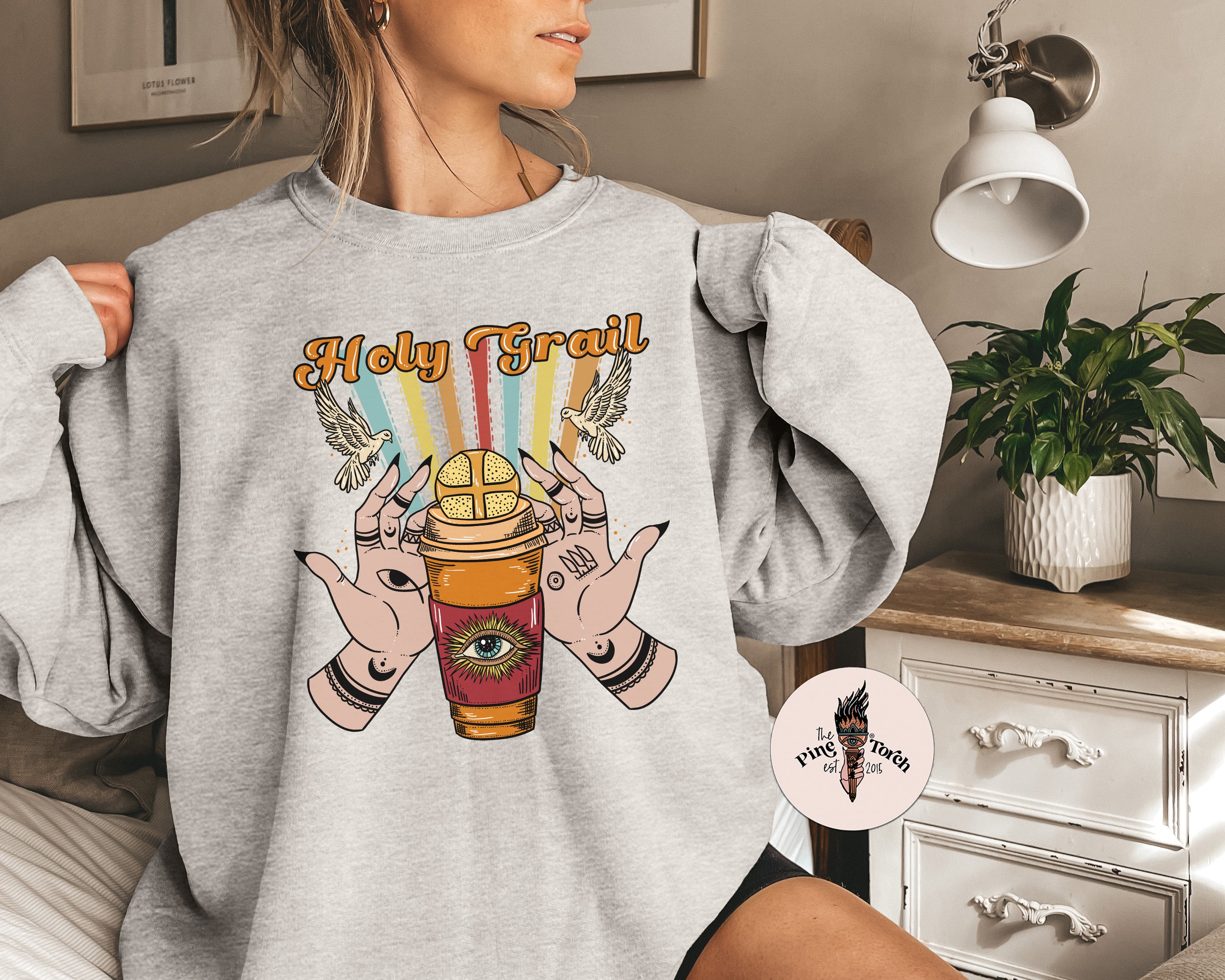 HOLY GRAIL // UNISEX PULLOVER