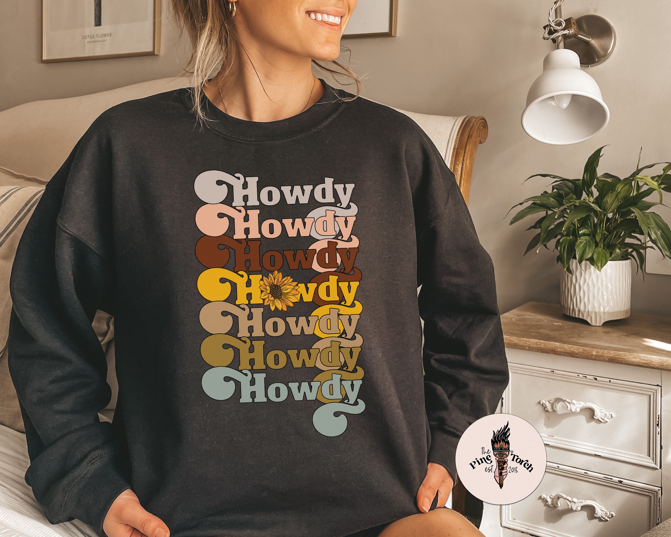HOWDY // UNISEX PULLOVER