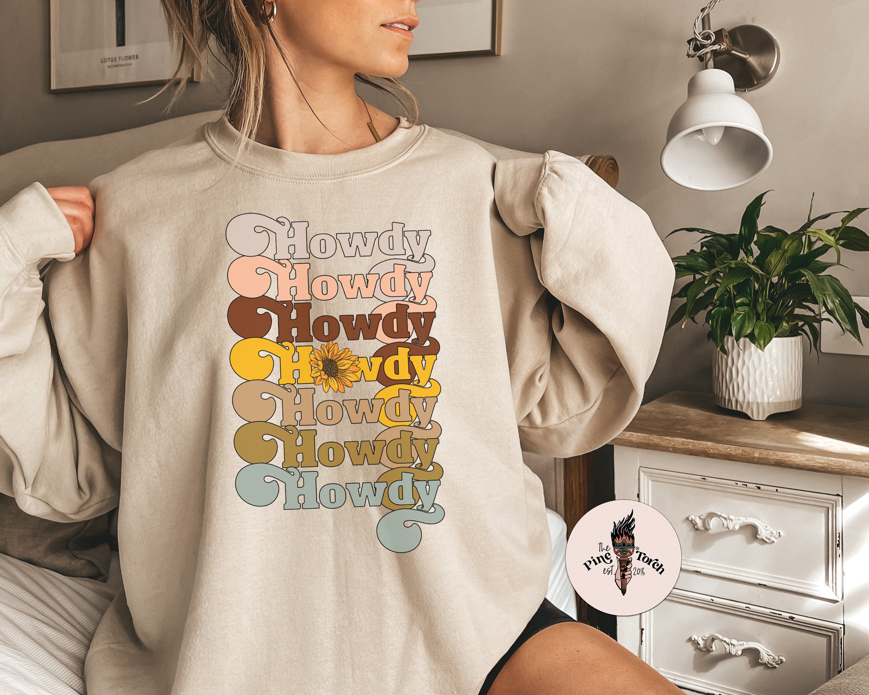HOWDY // UNISEX PULLOVER