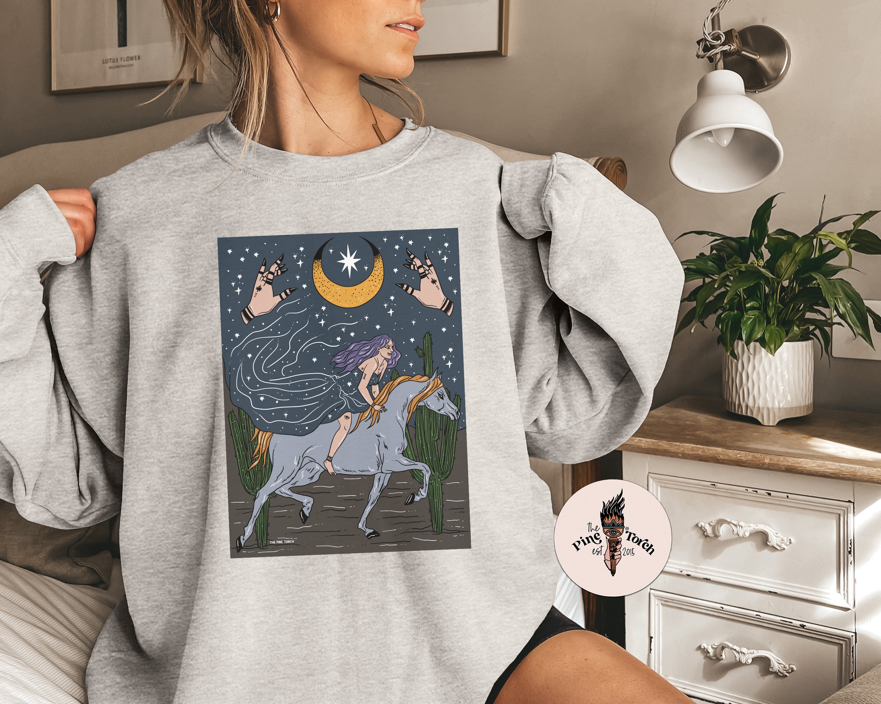 MIDNIGHT RIDER // UNISEX PULLOVER