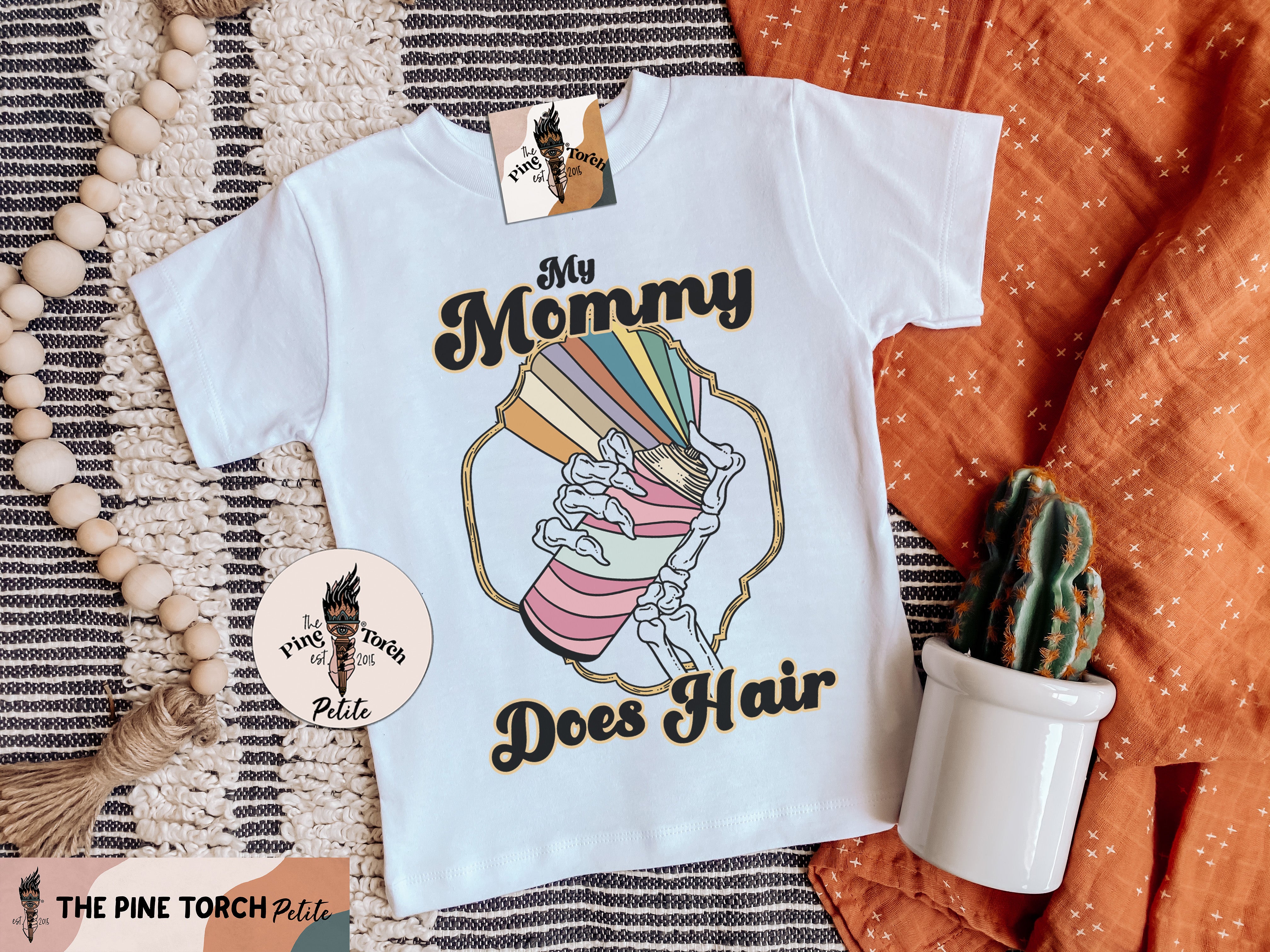 « MY MOMMY DOES HAIR » BODYSUIT
