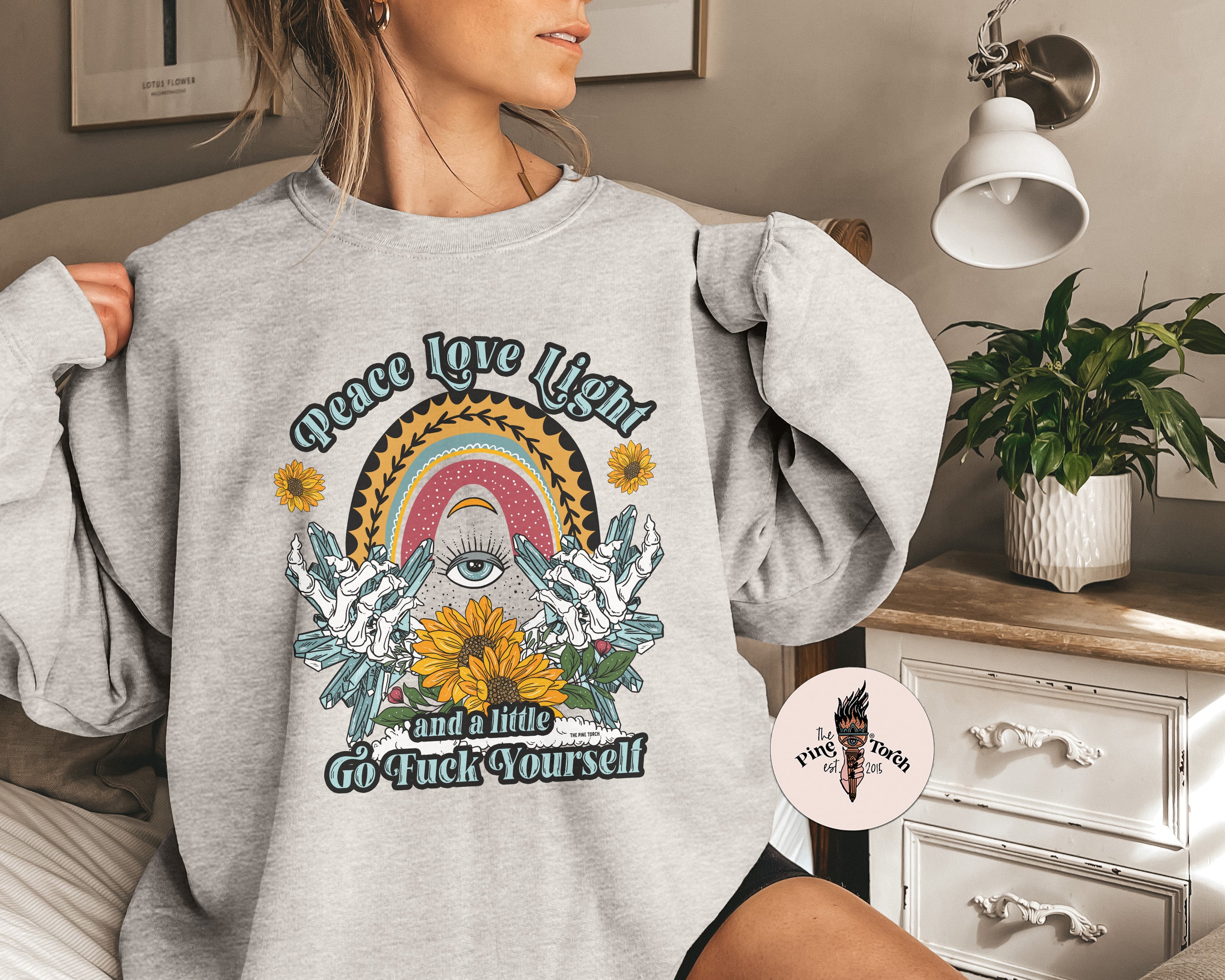 PEACE LOVE LIGHT // UNISEX PULLOVER