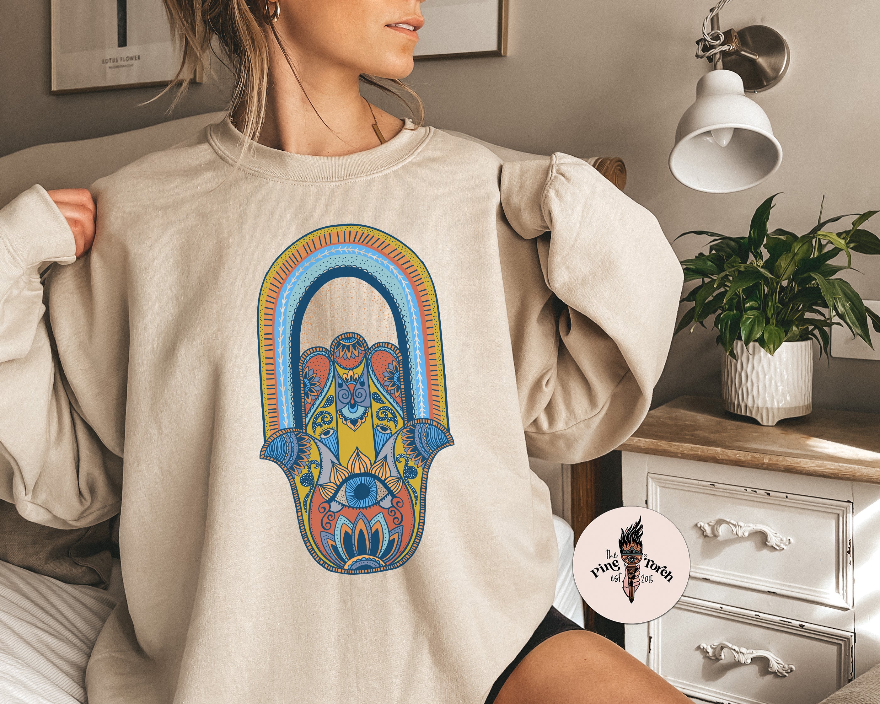 RETRO HAMSA // UNISEX PULLOVER