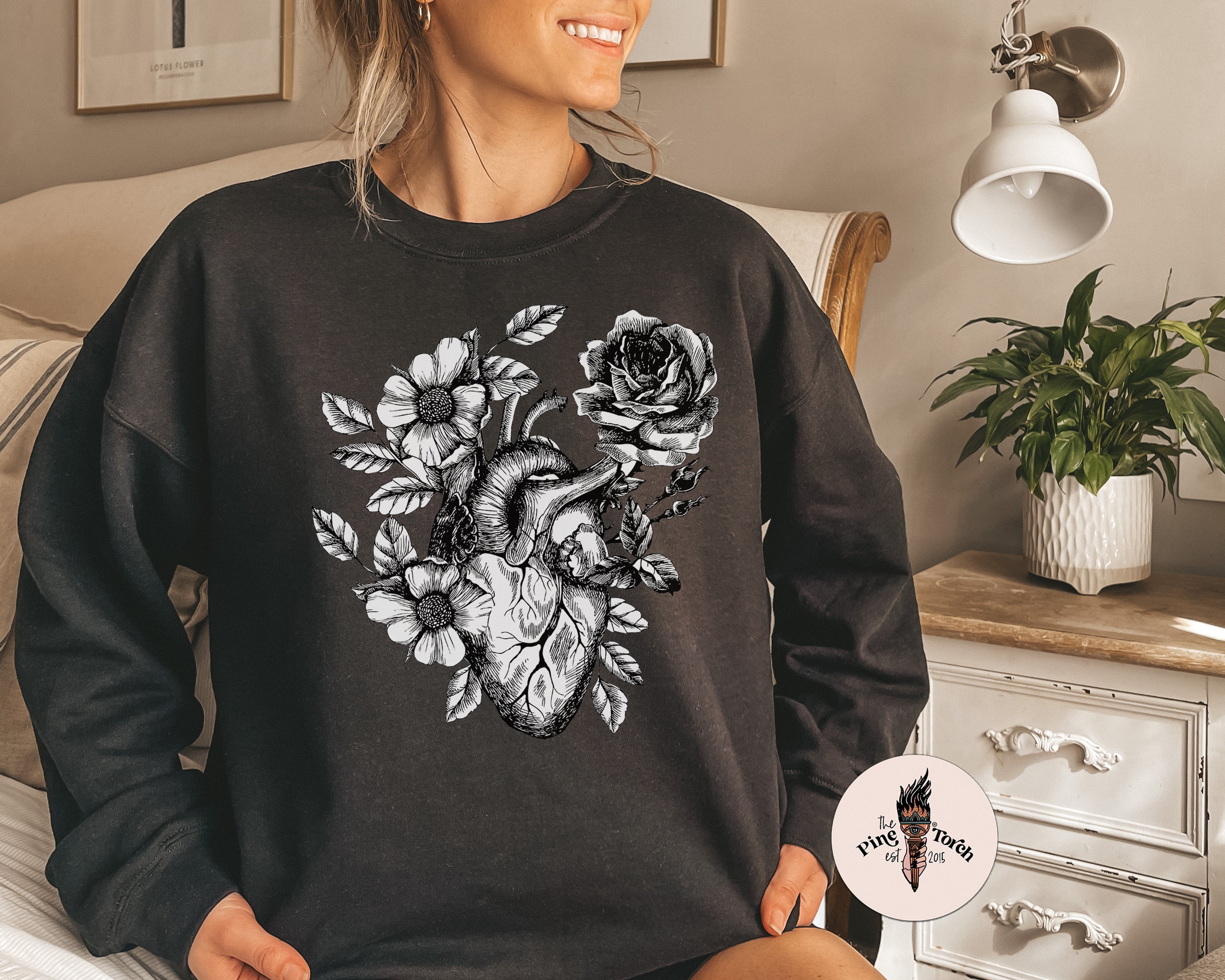 FLORAL ANATOMICAL HEART // UNISEX PULLOVER