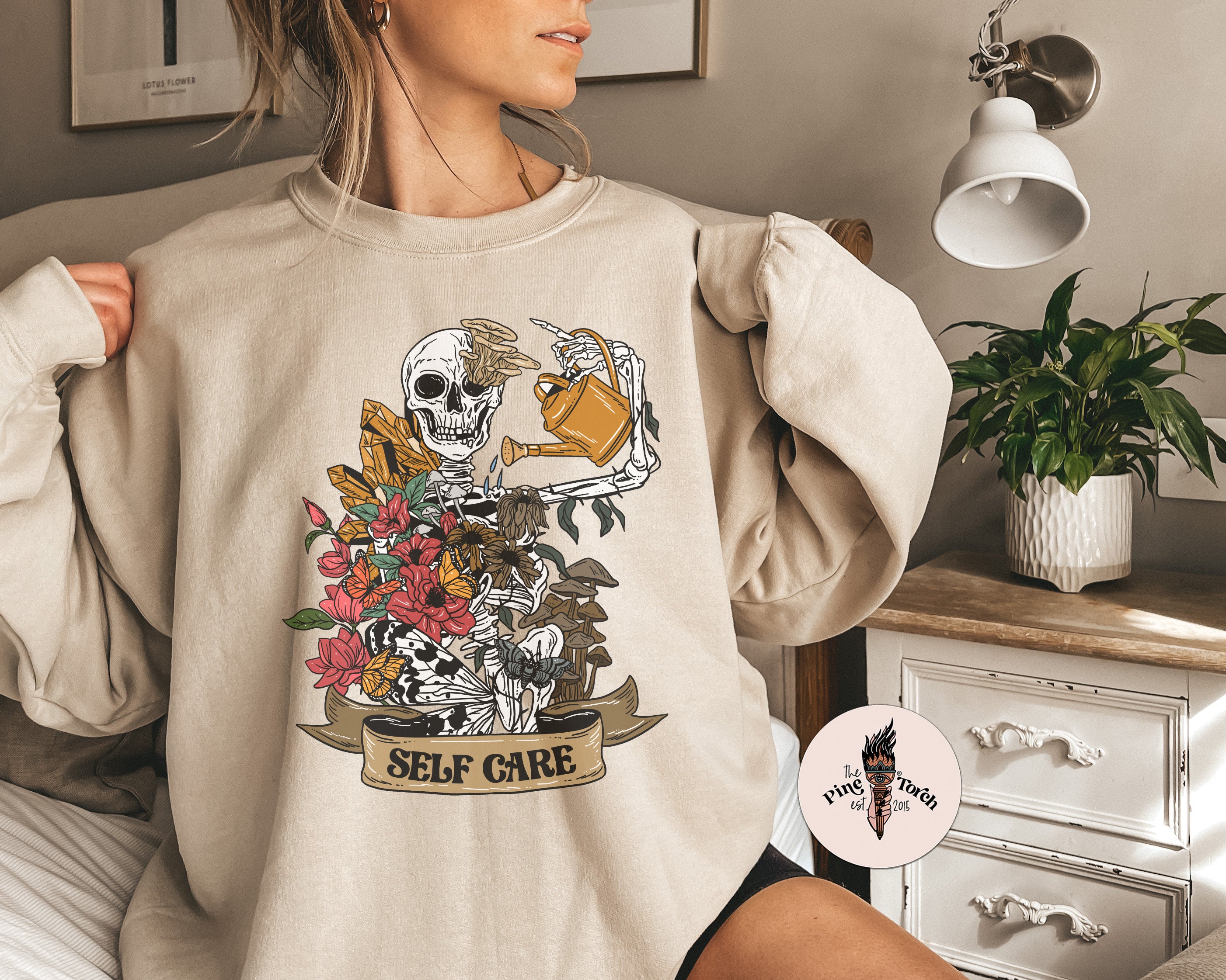 SELF CARE SKELETON // UNISEX PULLOVER