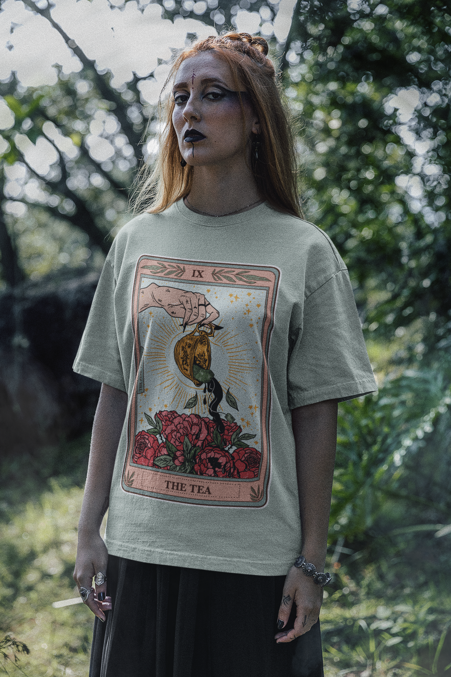 THE TEA // UNISEX TEE