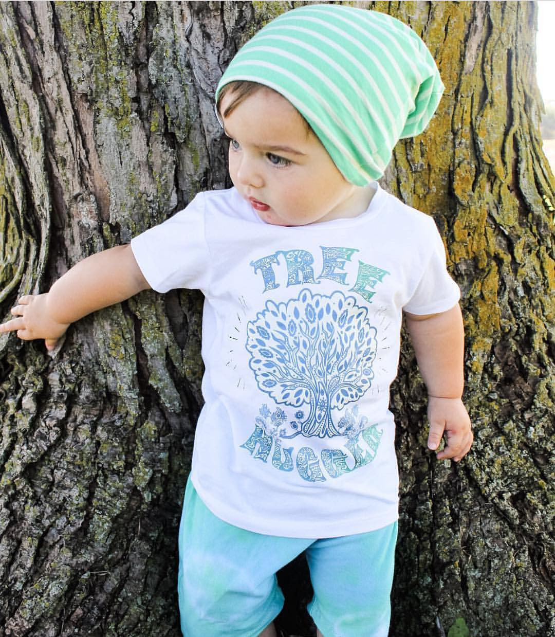 « TREE HUGGER » KID'S TEE
