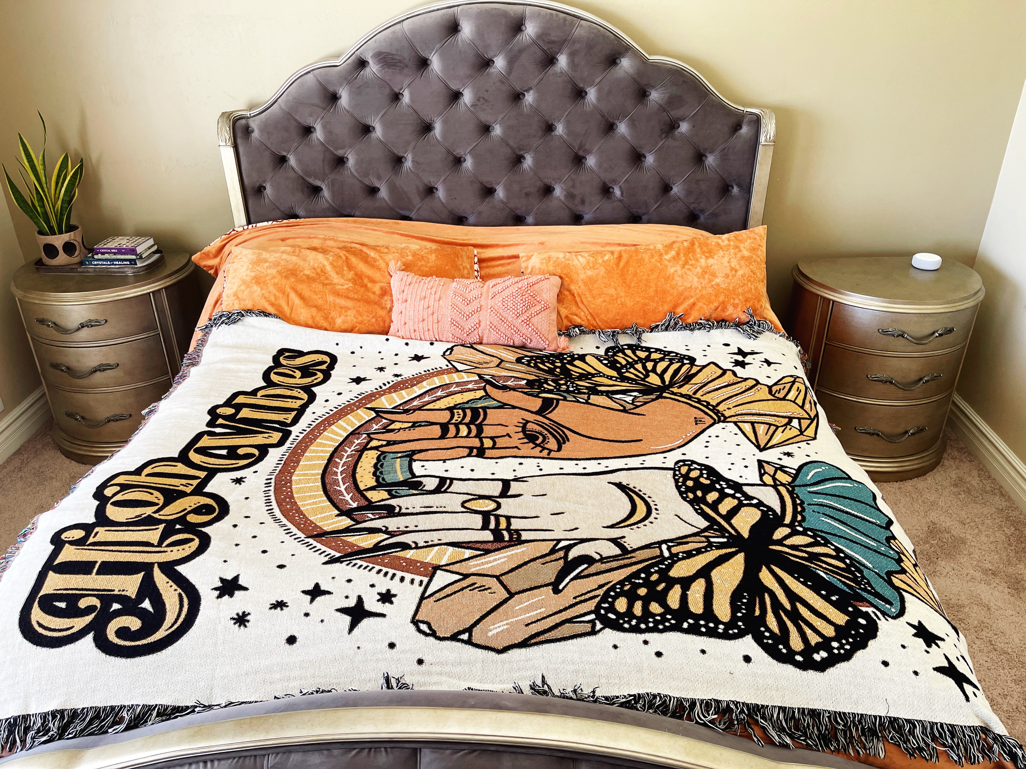 HIGH VIBES // WOVEN FRINGE BLANKET