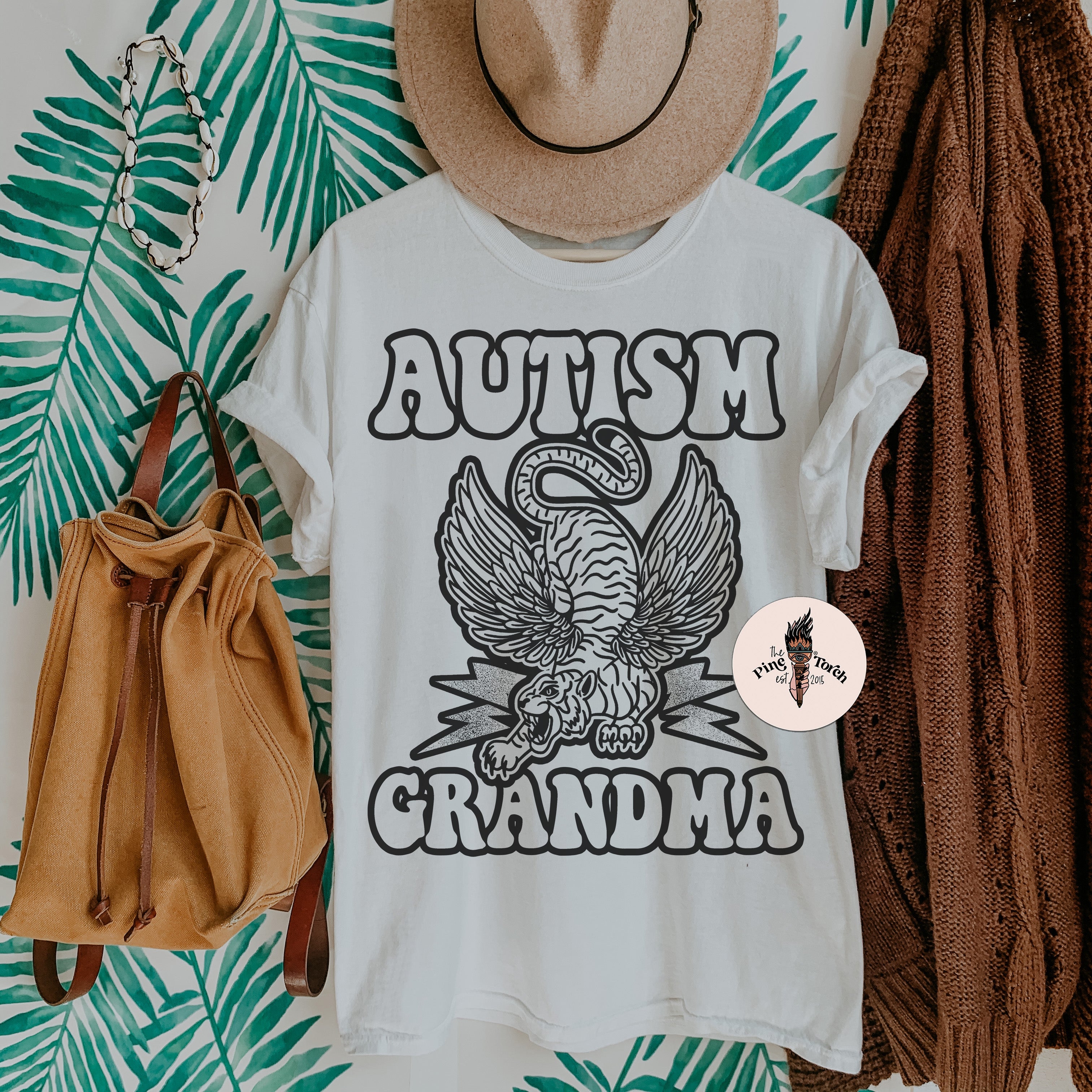 « AUTISM GRANDMA » UNISEX TEE