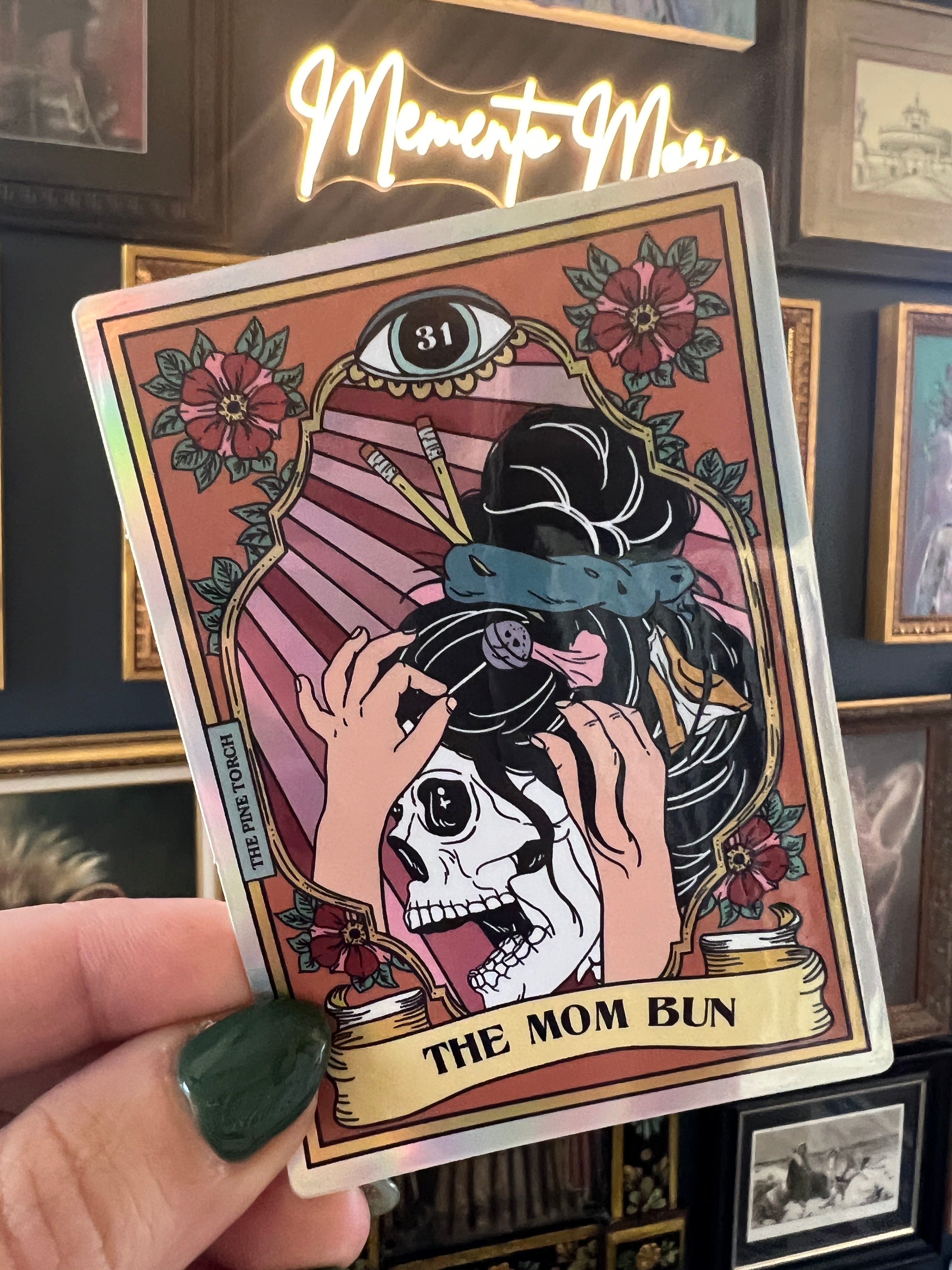 THE MOM BUN TAROT « HOLOGRAPHIC STICKER »