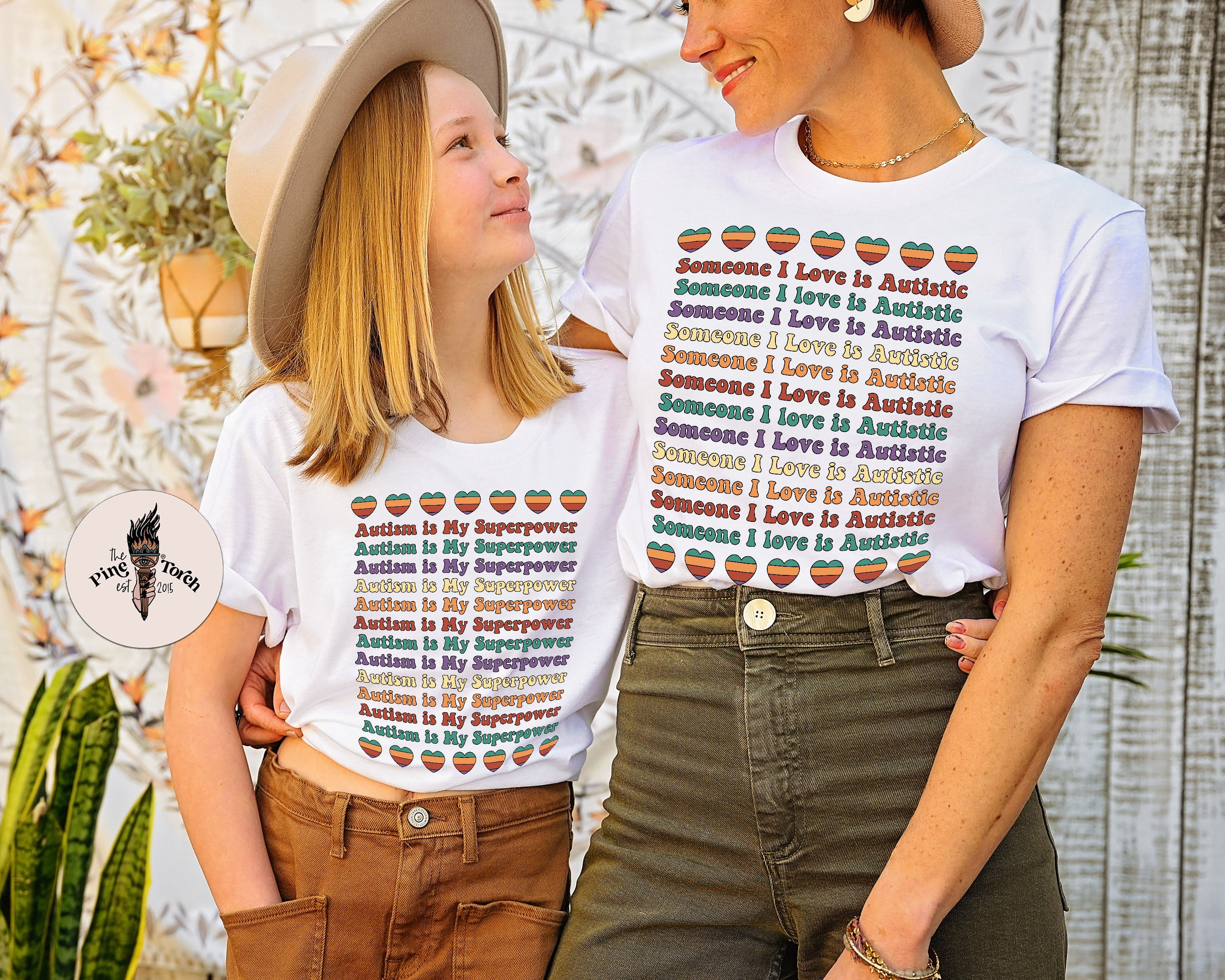 « SOMEBODY I LOVE IS AUTISTIC (RAINBOW) » KIDS/YOUTH TEE