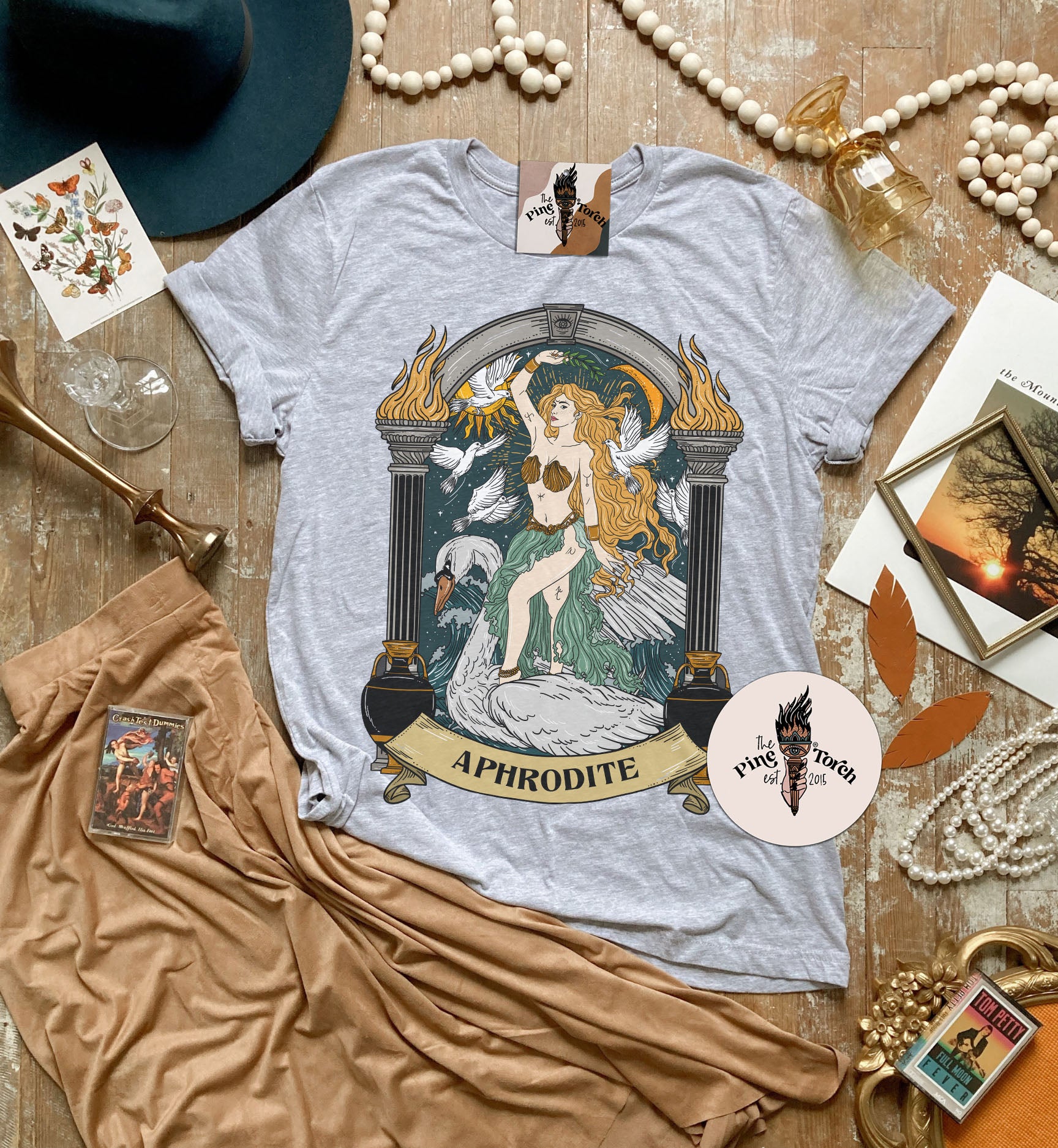 APHRODITE // UNISEX TEE
