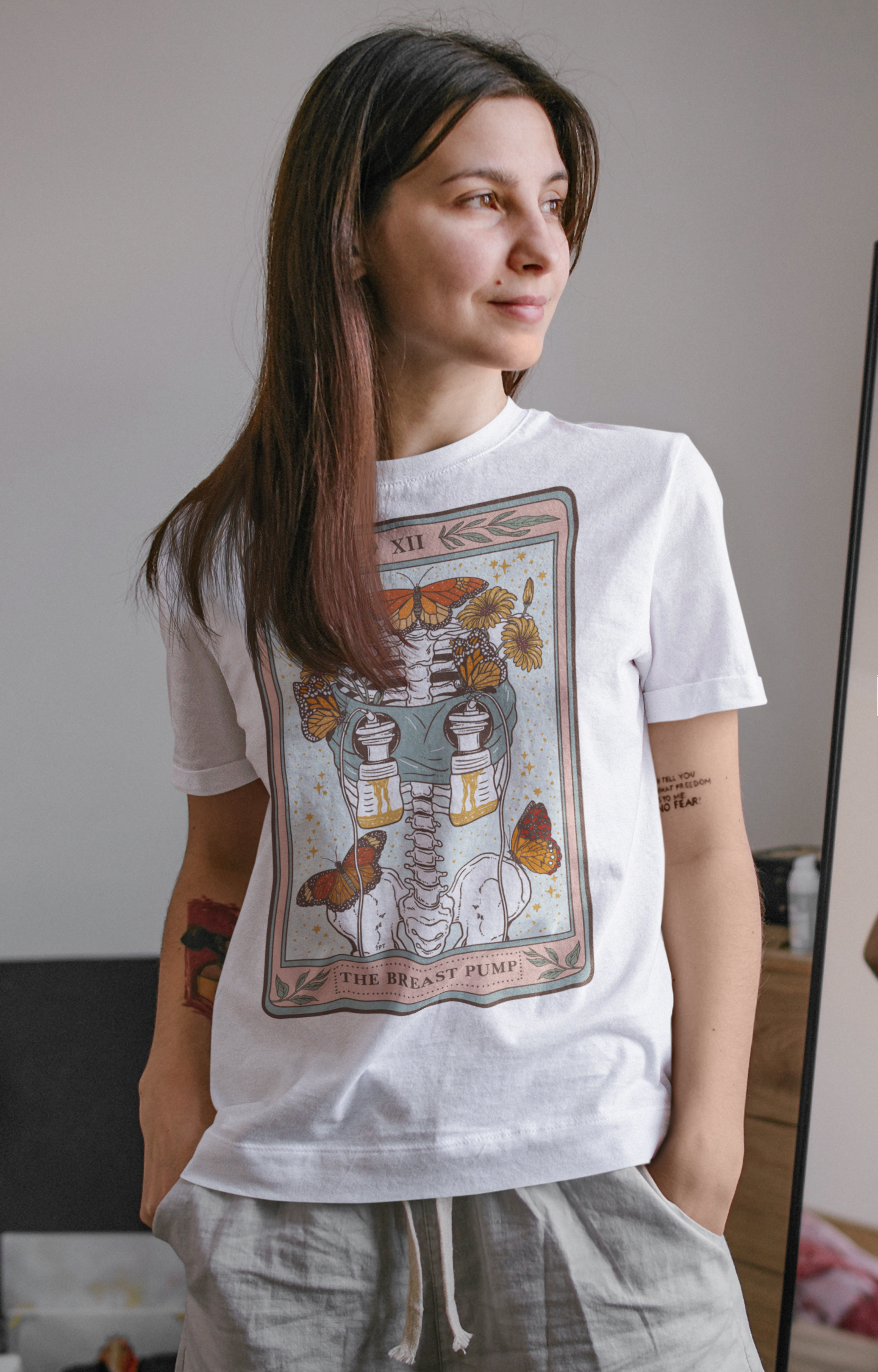 « THE BREAST PUMP TAROT (BLACK AND WHITE) » SLOUCHY OR UNISEX TEE