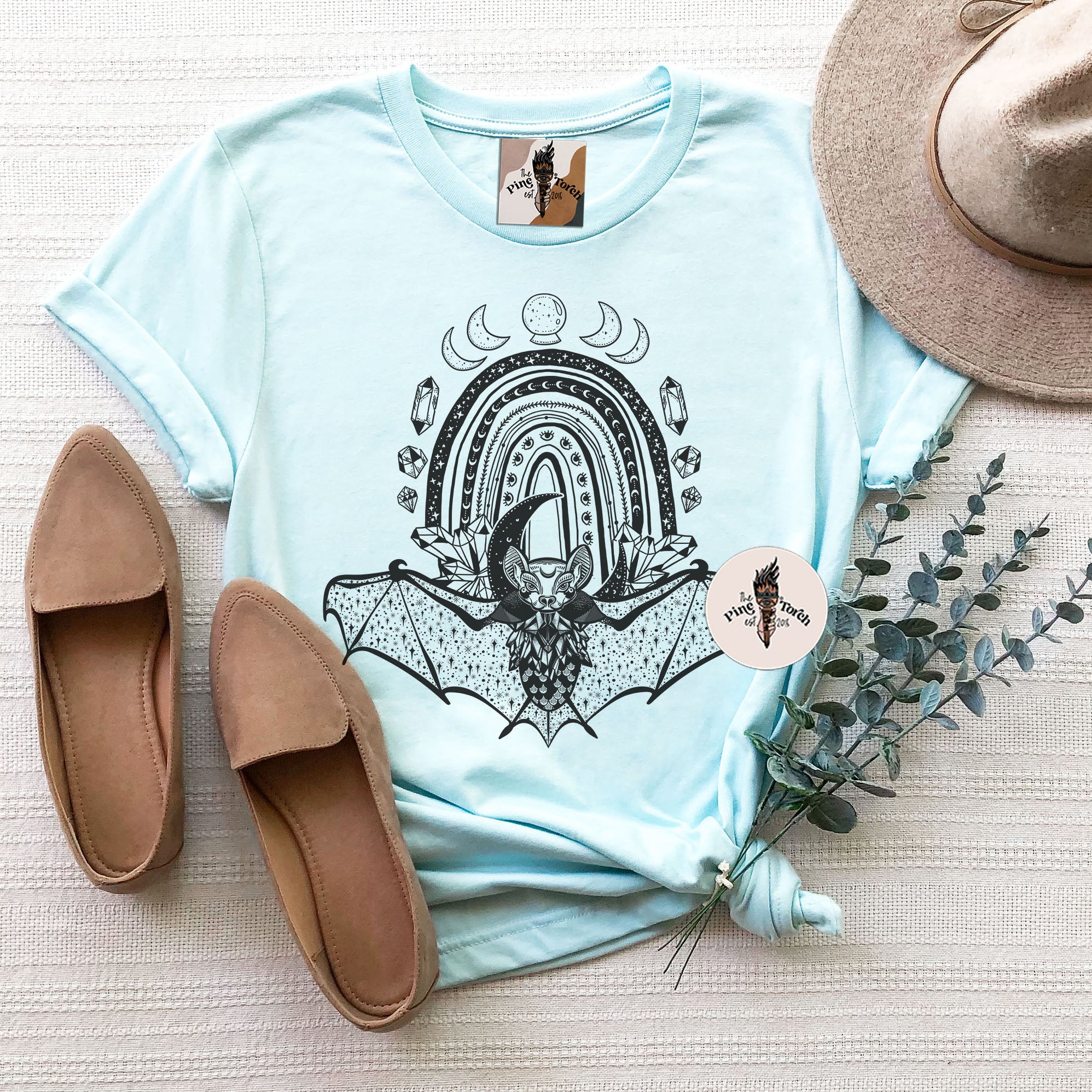 WITCHY BAT // UNISEX TEE