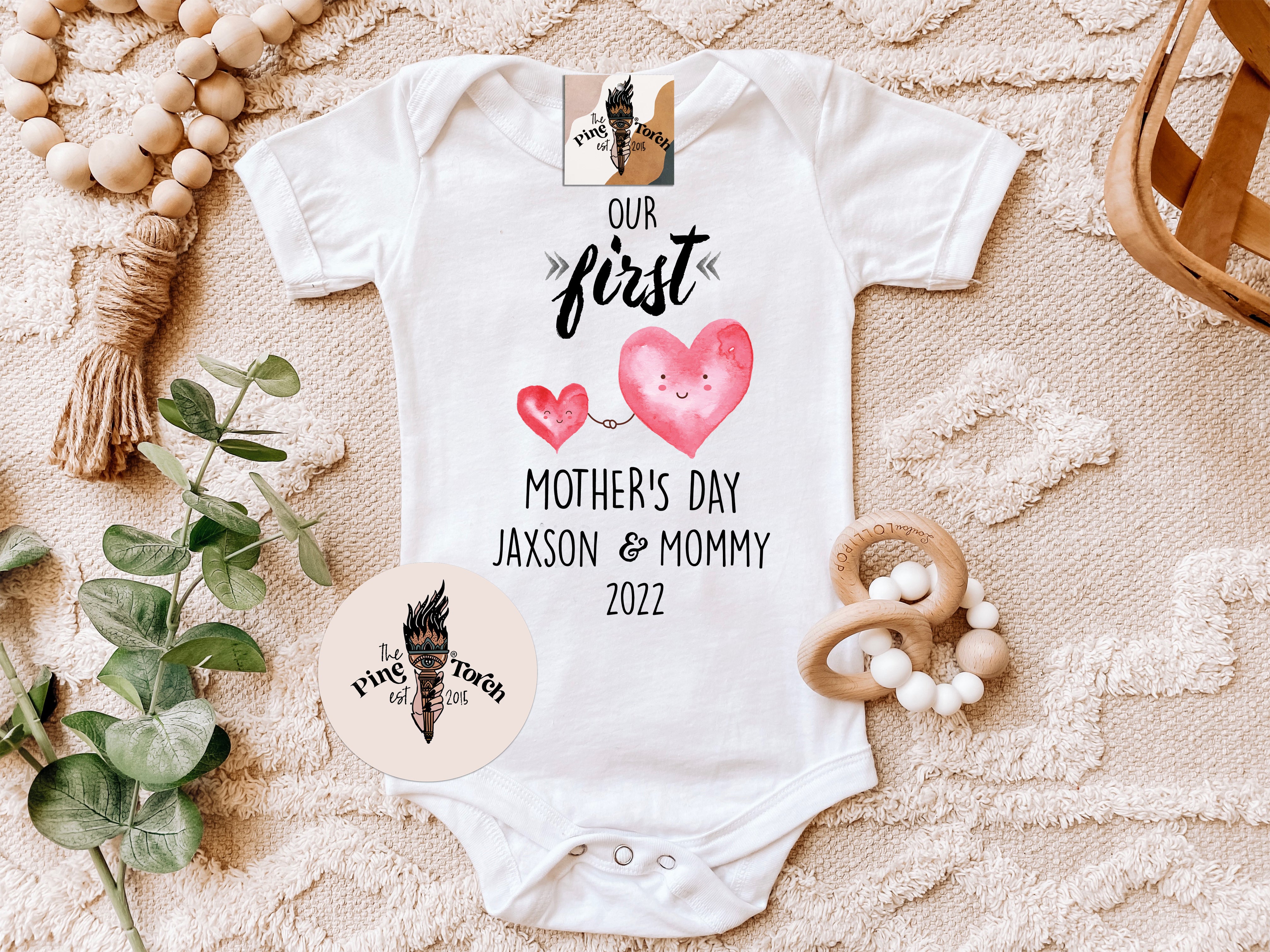 « FIRST MOTHER'S DAY WITH HEARTS » CUSTOMIZED BODYSUIT