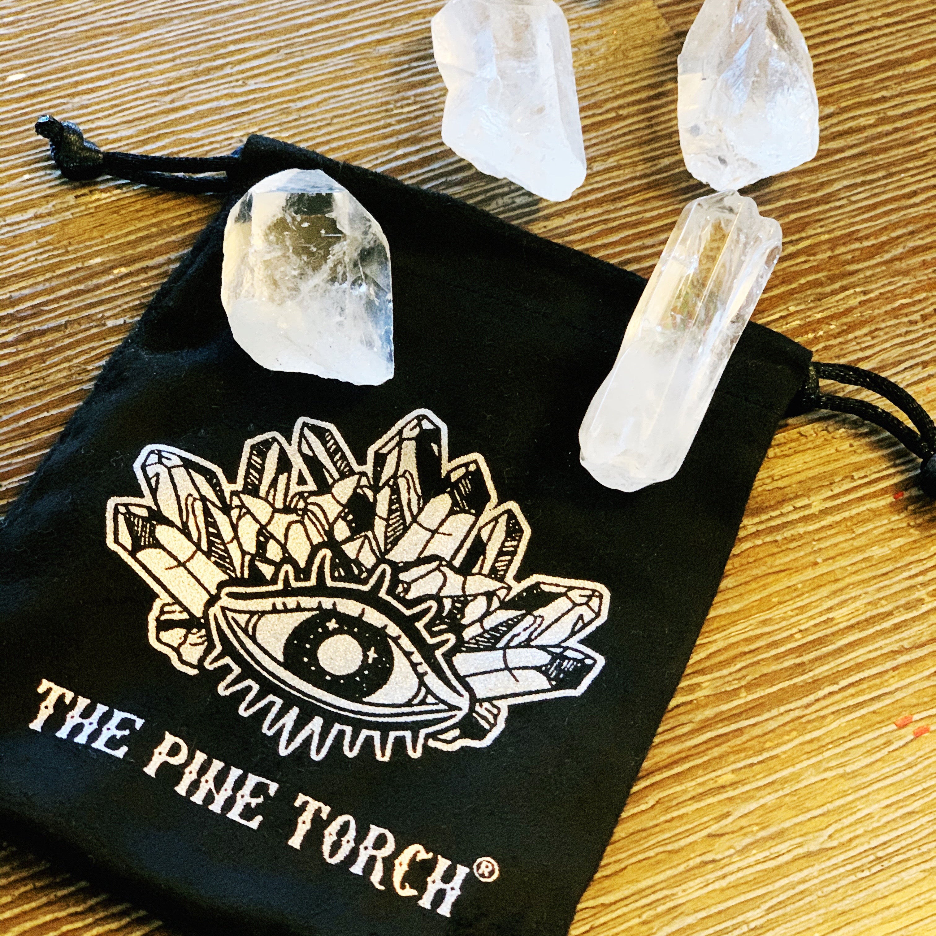 << YOU HAVE A POINT >> CLEAR QUARTZ POINT