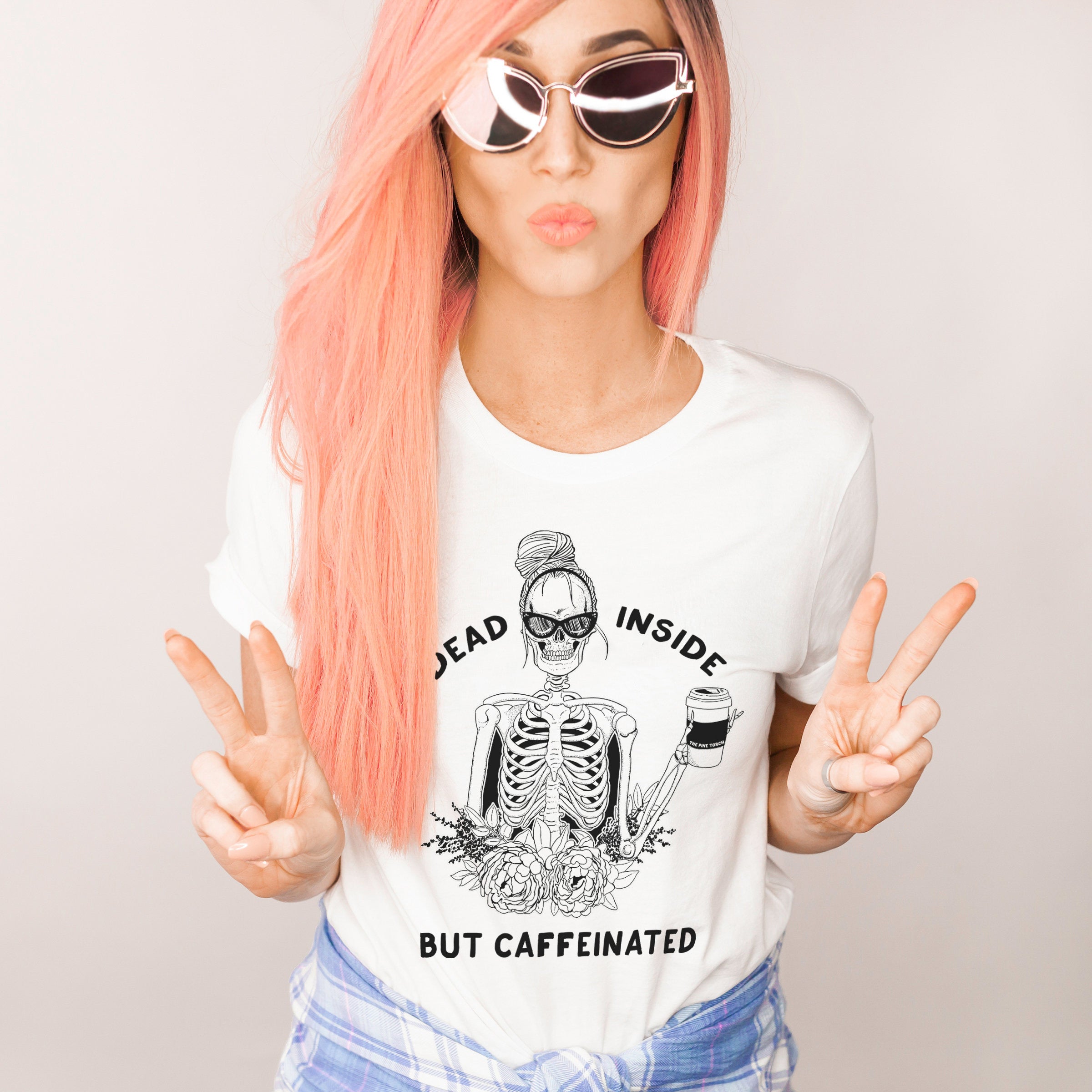 « DEAD INSIDE BUT CAFFEINATED » UNISEX TEE