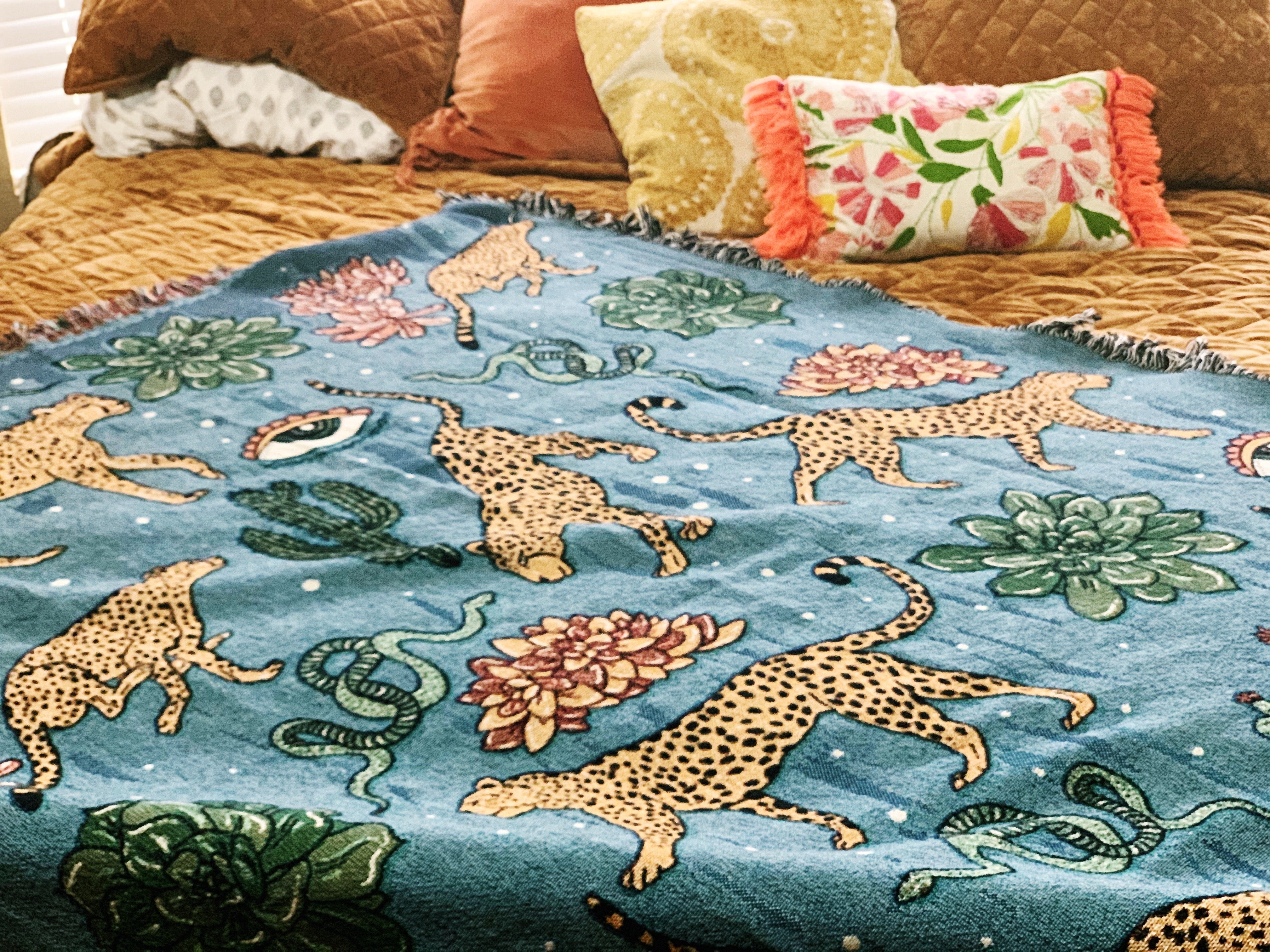 DESERT LEOPARD // WOVEN FRINGE BLANKET