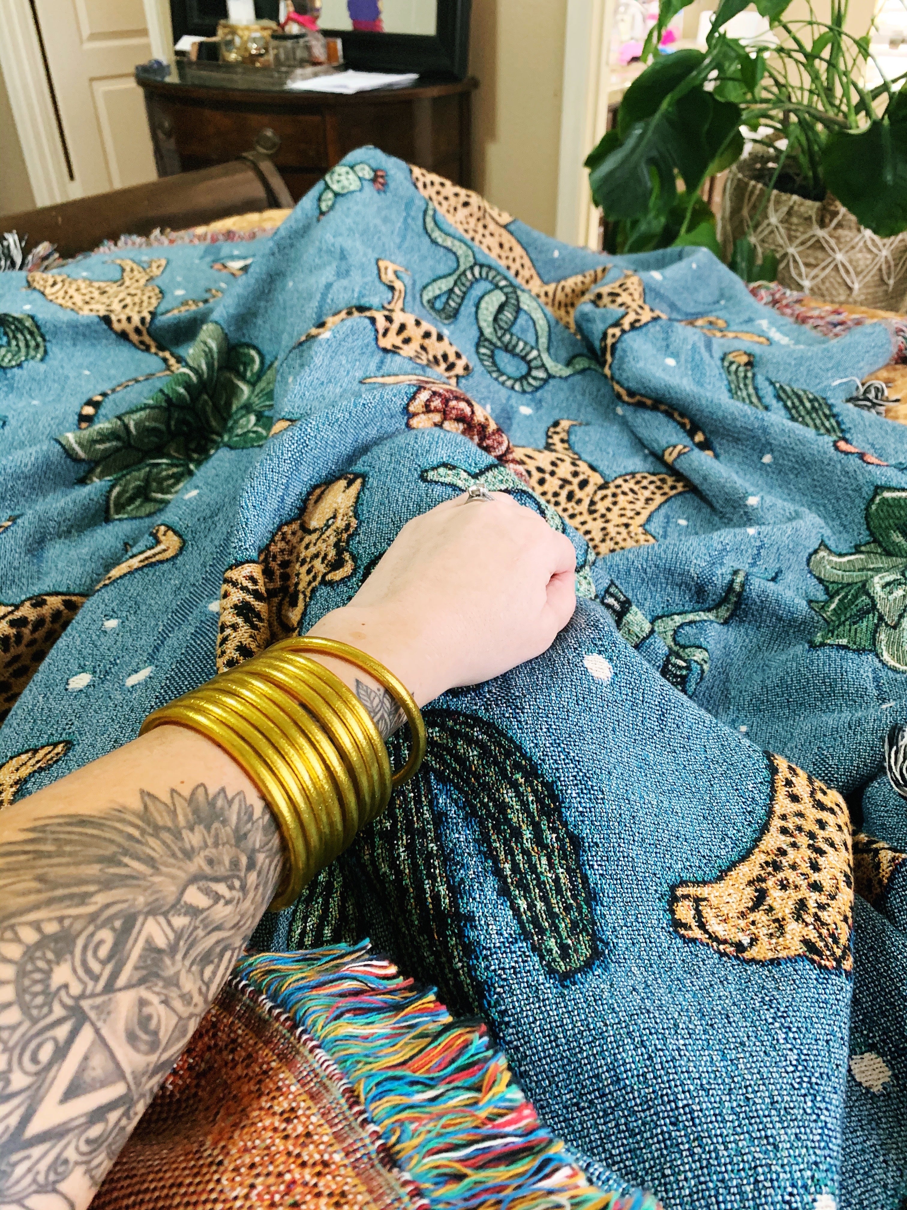 DESERT LEOPARD // WOVEN FRINGE BLANKET