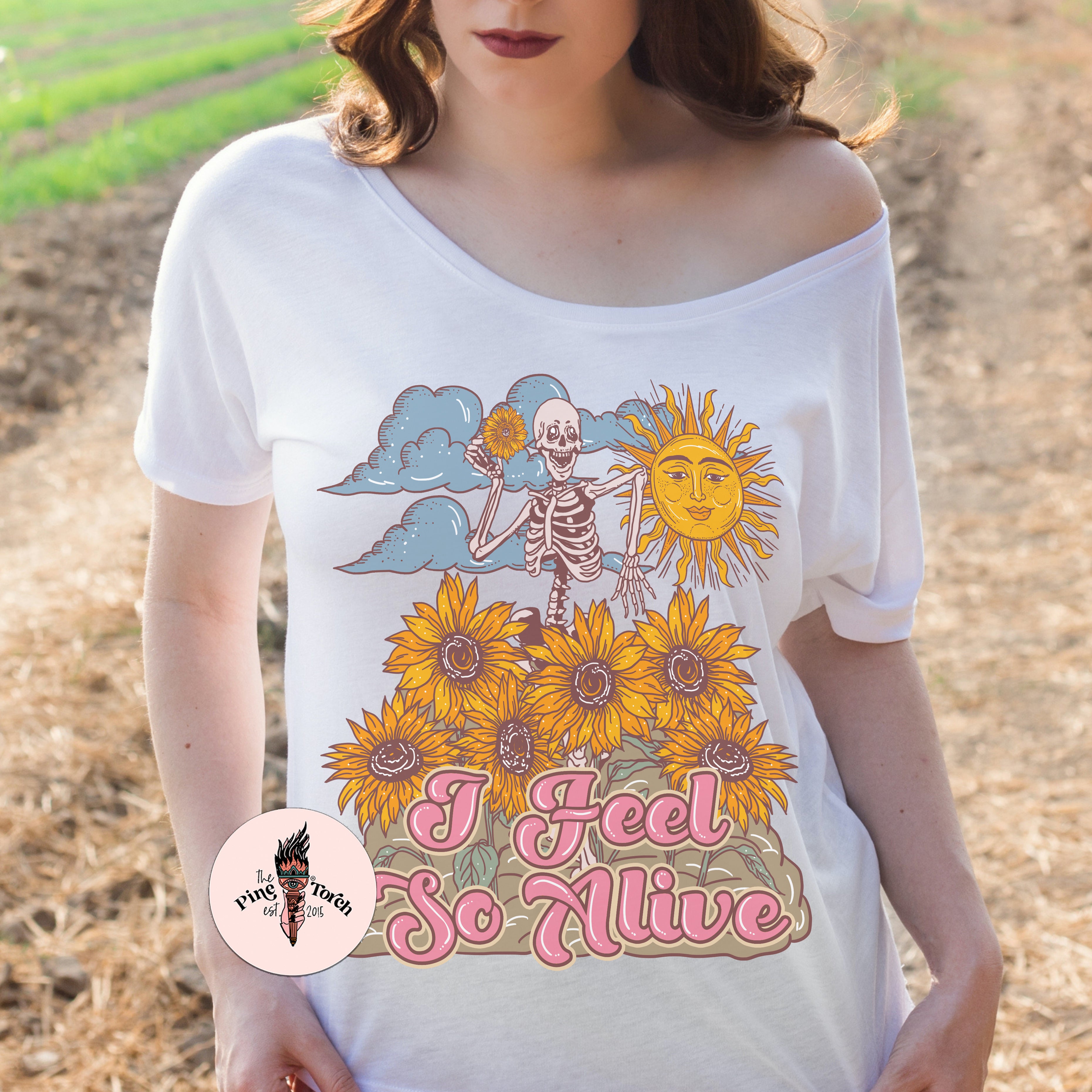 « I FEEL SO ALIVE » SLOUCHY TEE