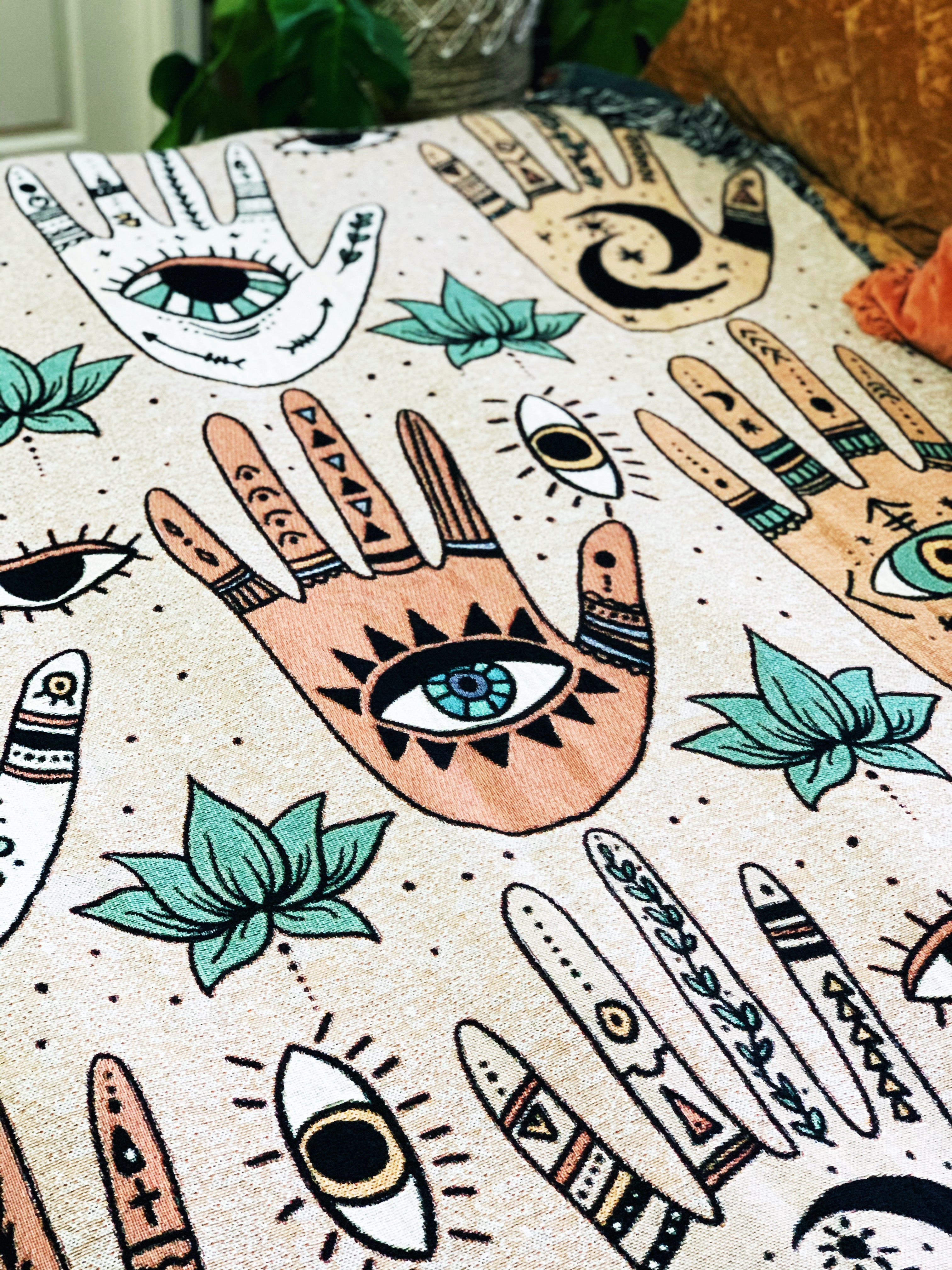 HELPING HANDS (HAMSA) // WOVEN FRINGE BLANKET
