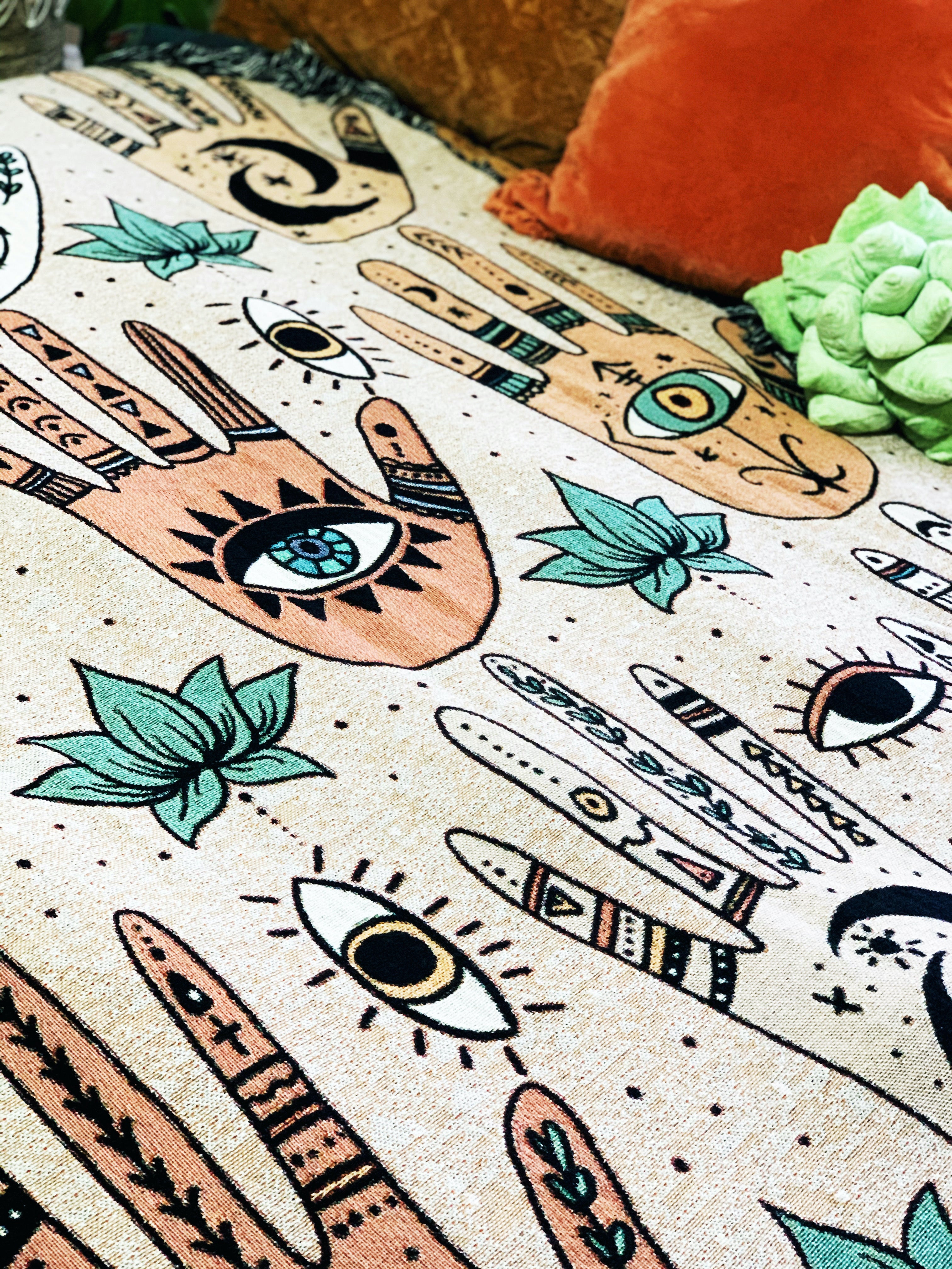 HELPING HANDS (HAMSA) // WOVEN FRINGE BLANKET
