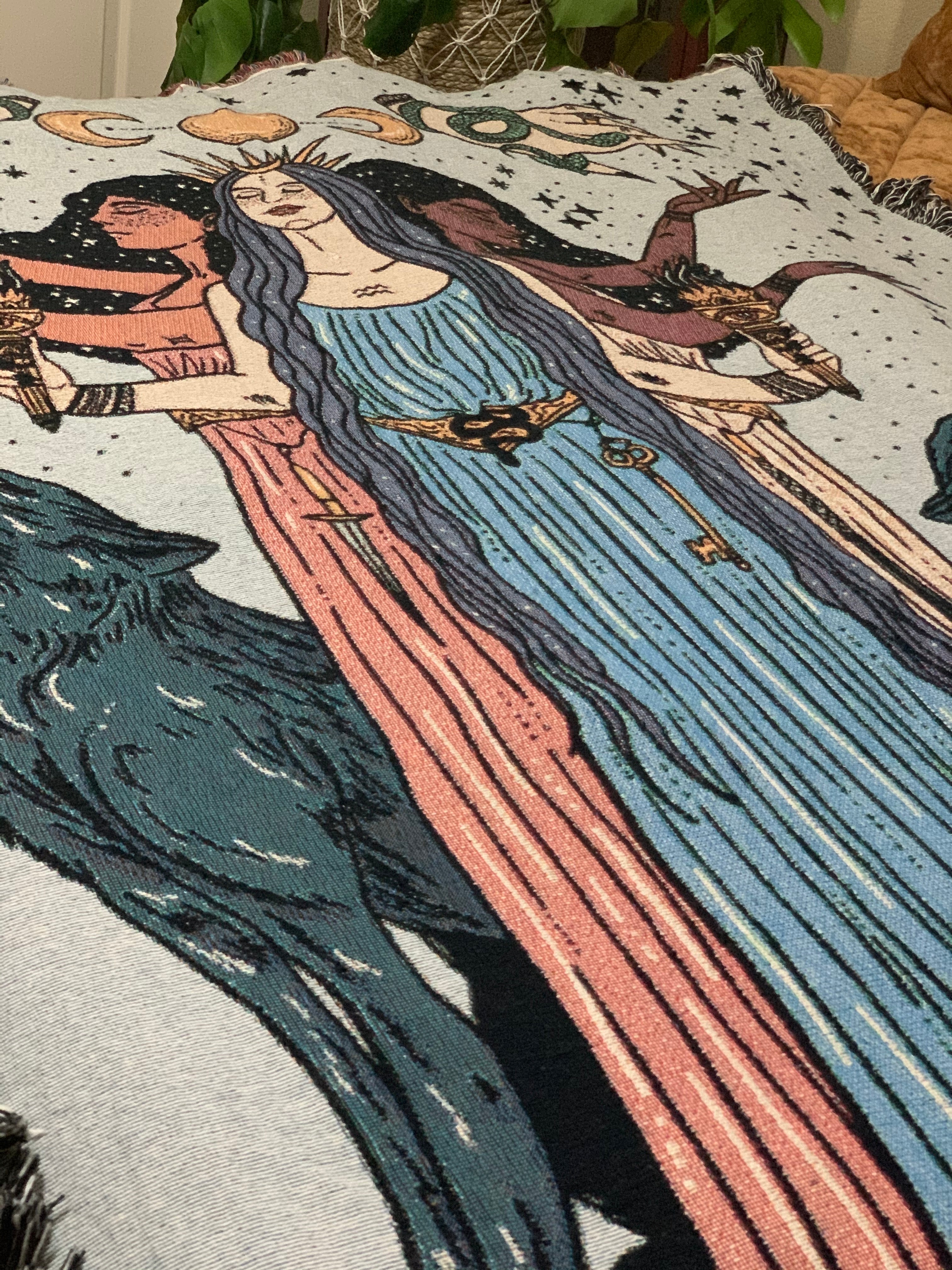 HECATE TRIPLE MOON GODDESS // WOVEN FRINGE BLANKET
