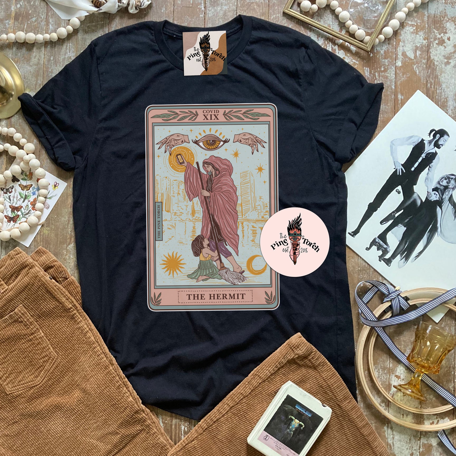 THE HERMIT // UNISEX TEE
