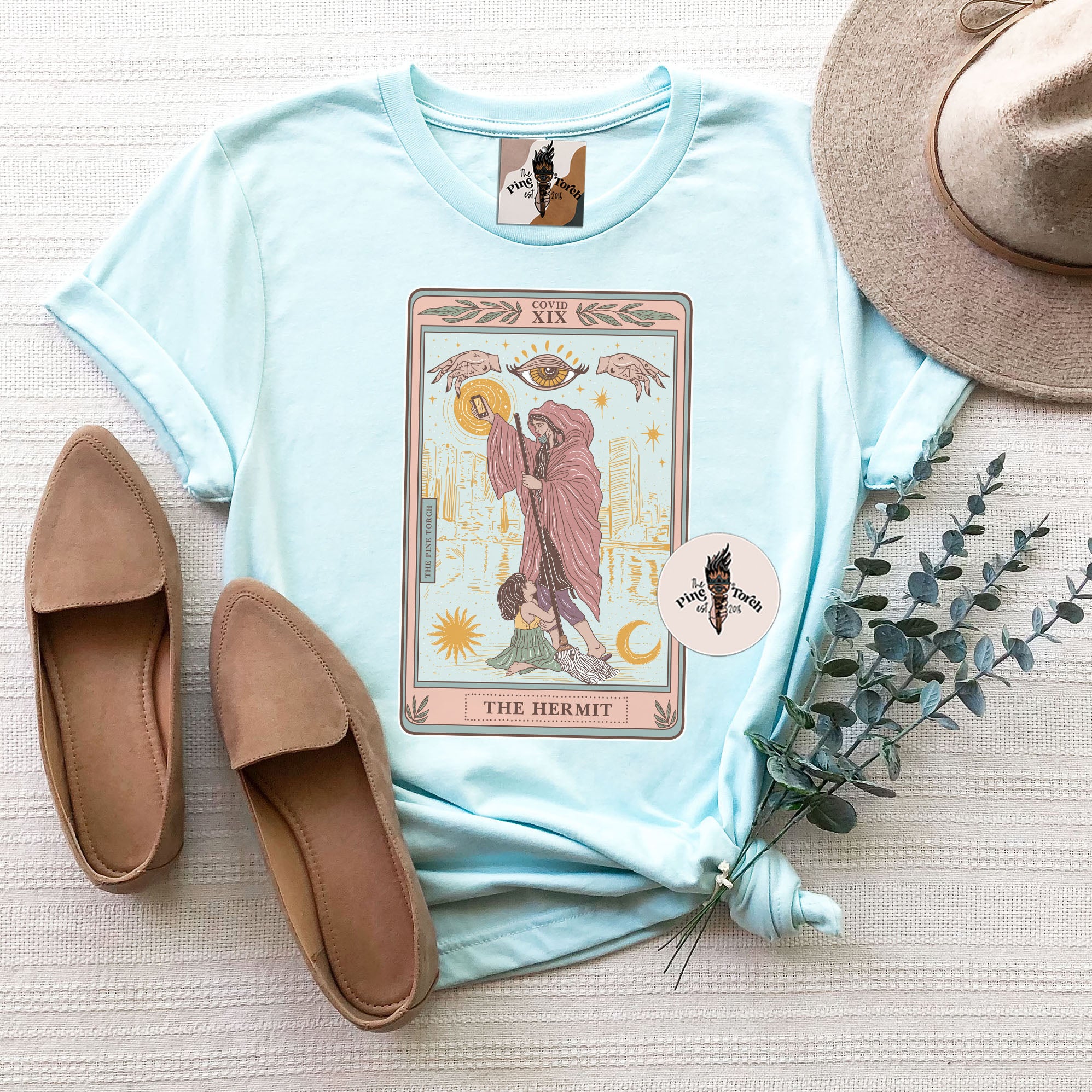 THE HERMIT // UNISEX TEE